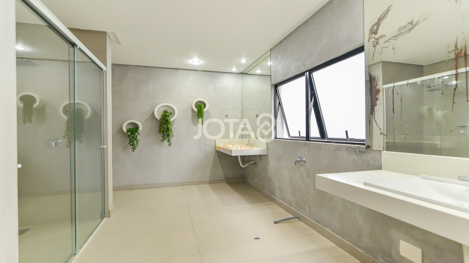 CASA MARAVILHOSA NO MELHOR DO ECOVILLE!