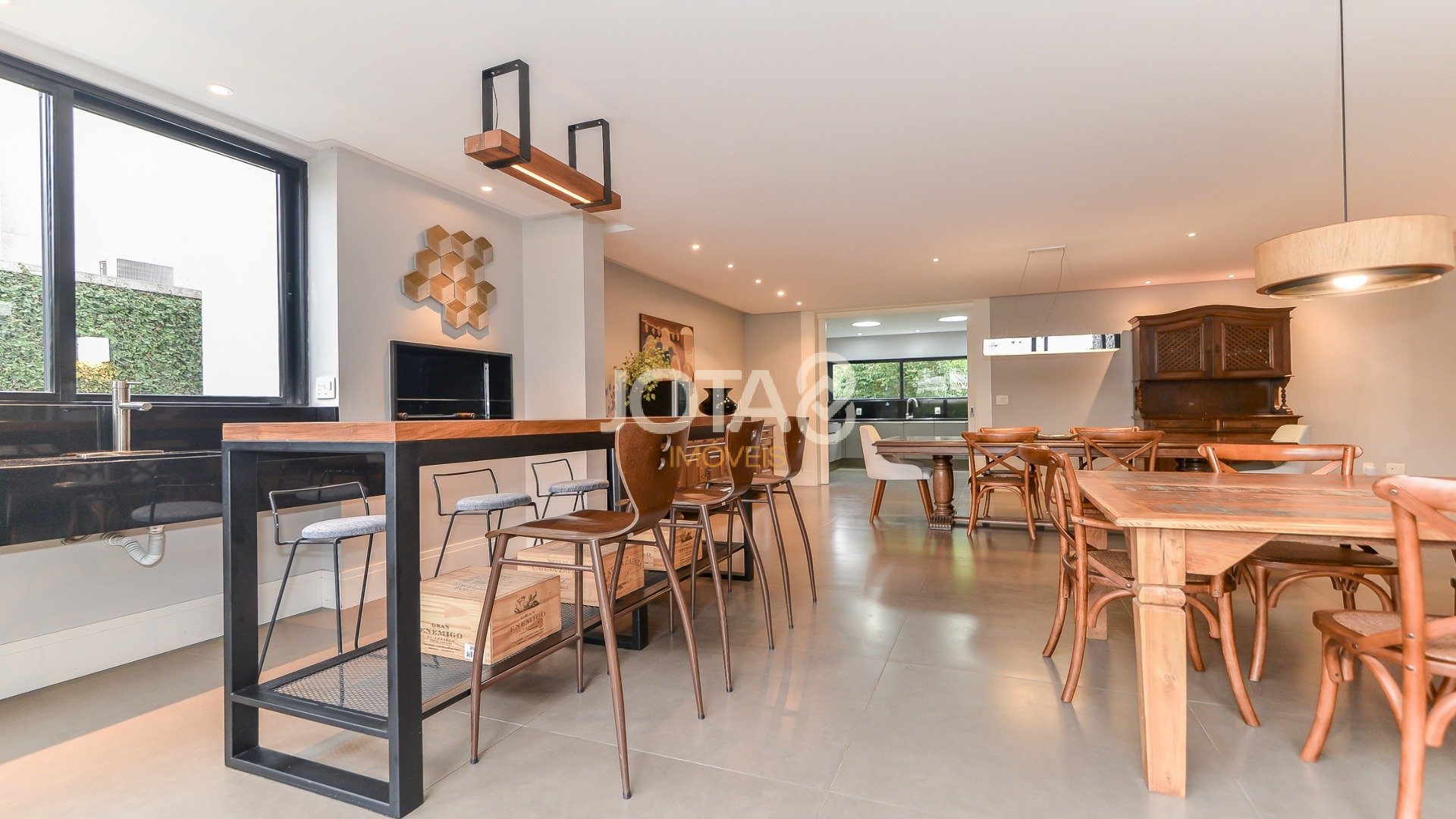 CASA MARAVILHOSA NO MELHOR DO ECOVILLE!