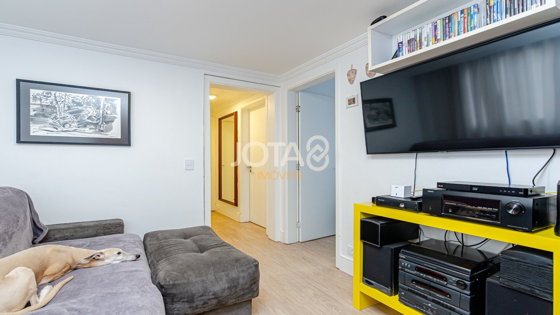 APARTAMENTO COM 3 QUARTOS NO BATEL