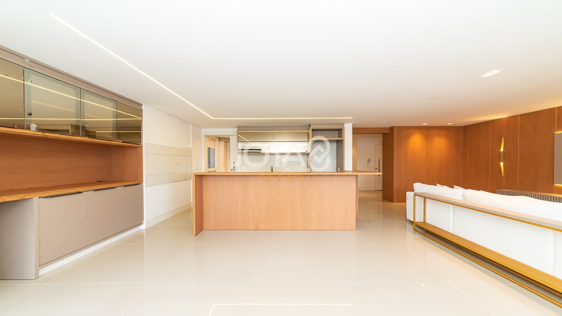 LINDO APARTAMENTO MOBILIADO COM 3 QUARTOS NO VILA IZABEL