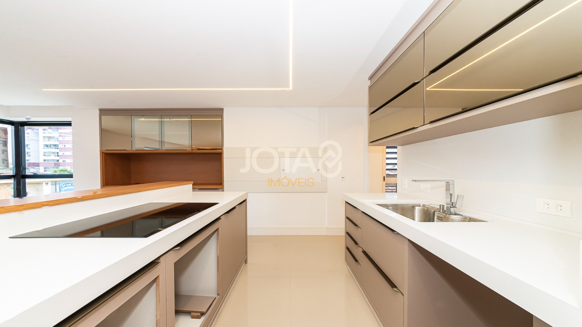 LINDO APARTAMENTO MOBILIADO COM 3 QUARTOS NO VILA IZABEL