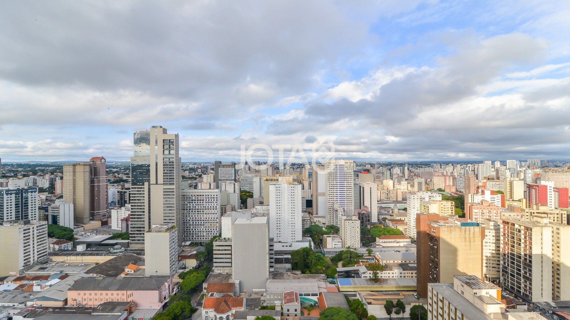 EXCELENTE STUDIO MOBILIADO NO 28ºANDAR!