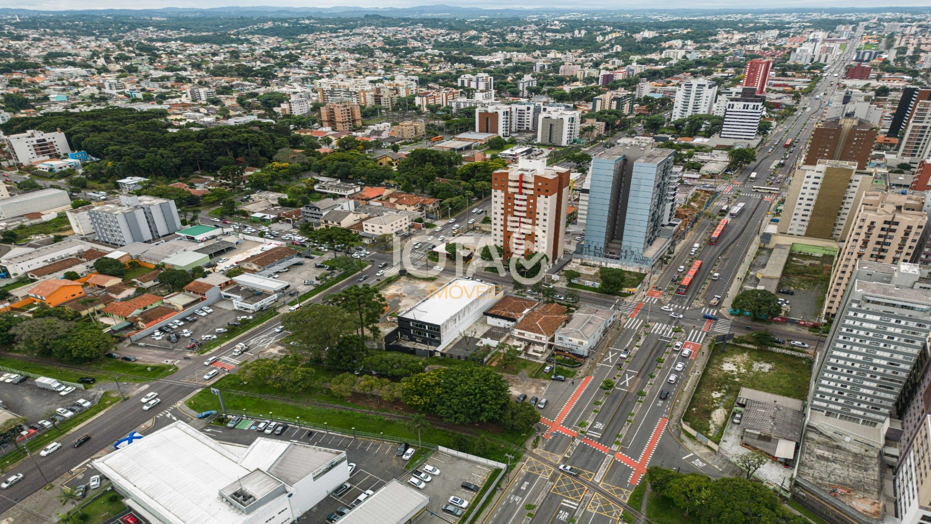 TERRENO ESTRUTURAL BACACHERI  PARA CONSTRUÇÃO DE PRÉDIO