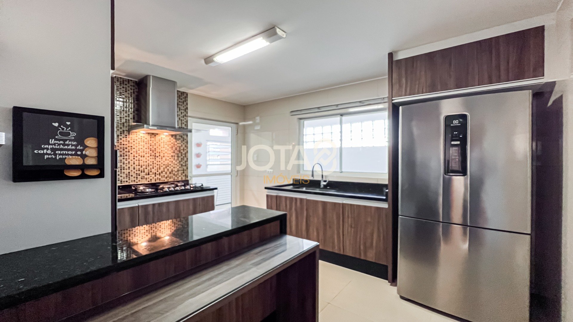 OPORTUNIDADE NO SANTA QUITÉRIA - USO RESIDENCIAL E COMERCIAL