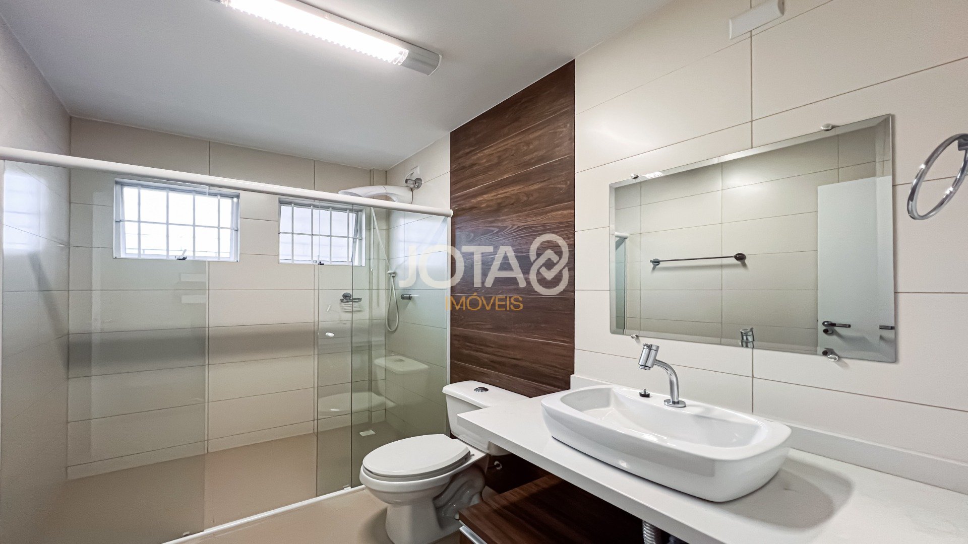 OPORTUNIDADE NO SANTA QUITÉRIA - USO RESIDENCIAL E COMERCIAL