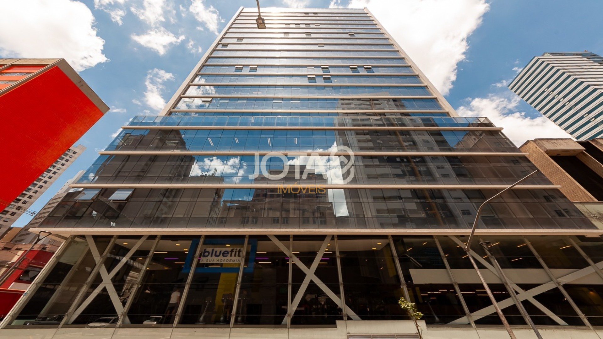 SALAS COMERCIAS  NO WORKSPACE!