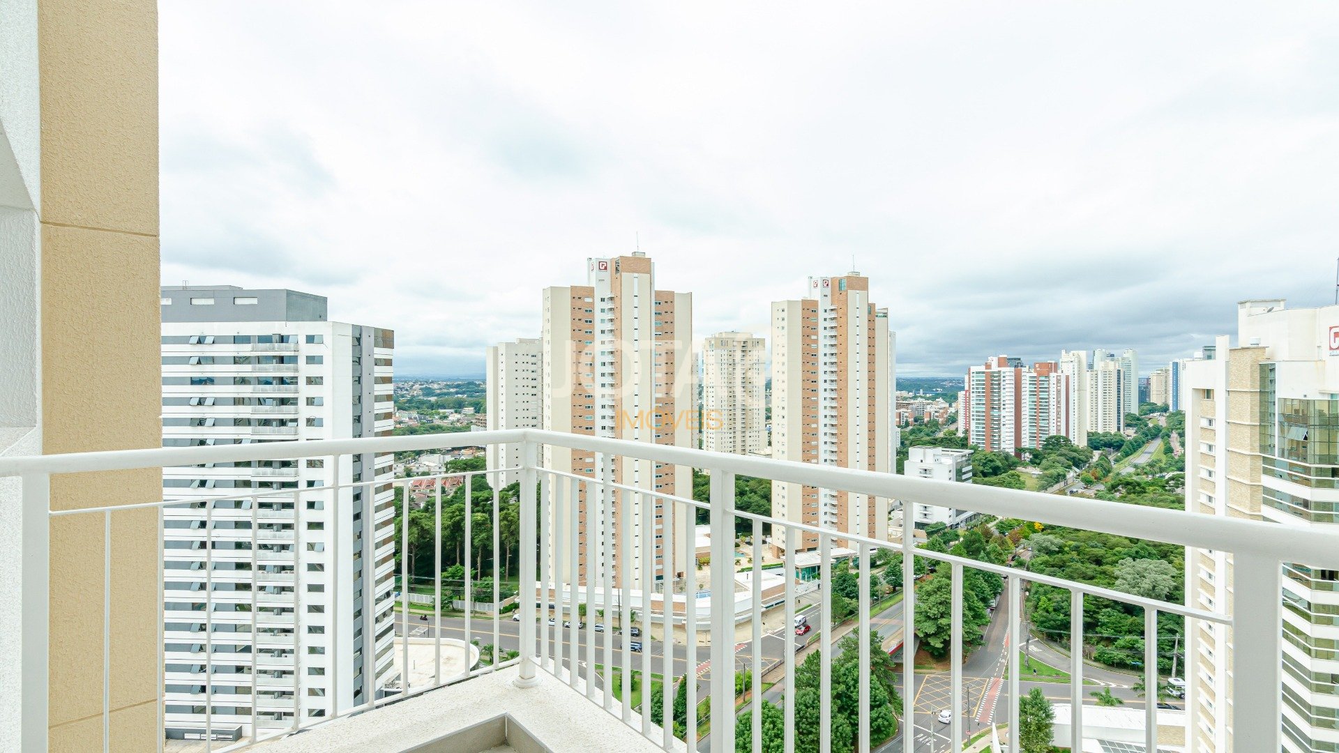 LINDO APARTAMENTO NOVO E  MOBILIADO