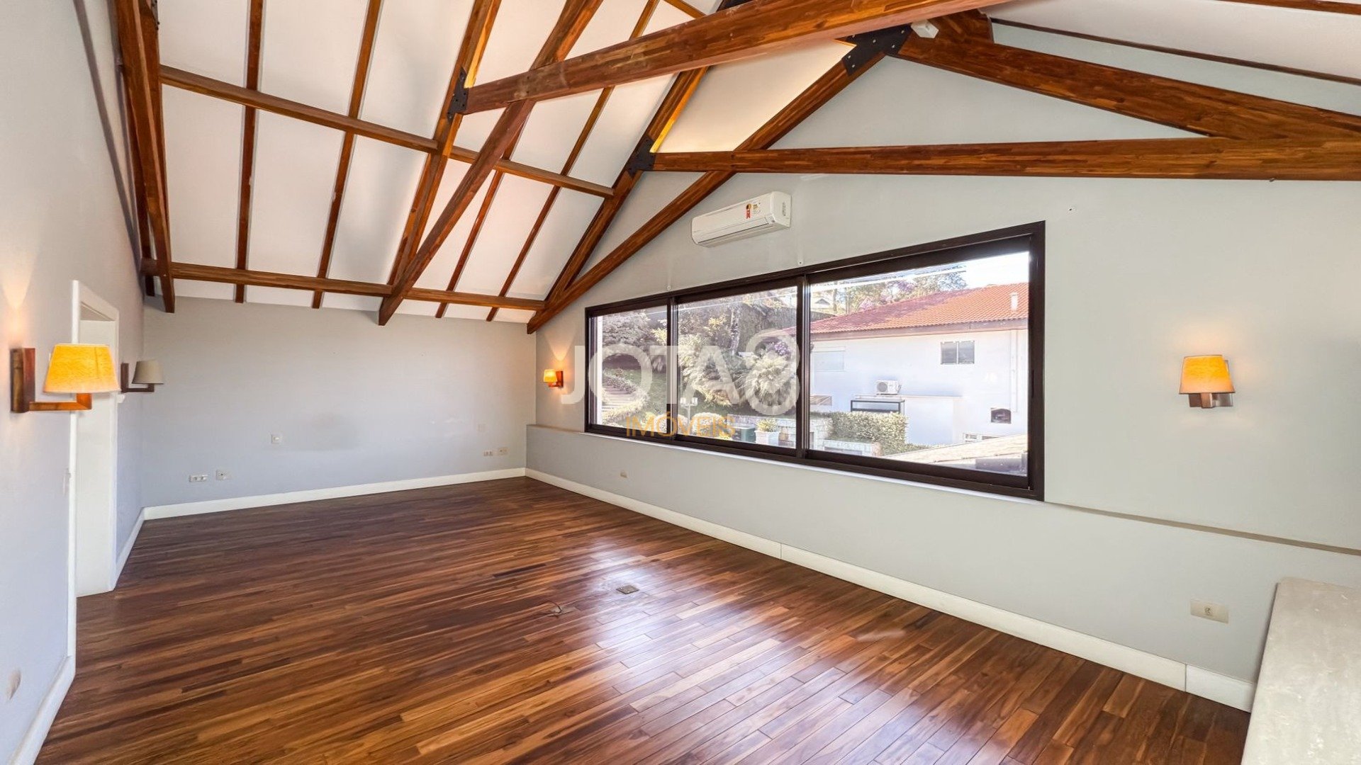 CASA EM CONDOMÍNIO 5 QUARTOS NO SEMINÁRIO