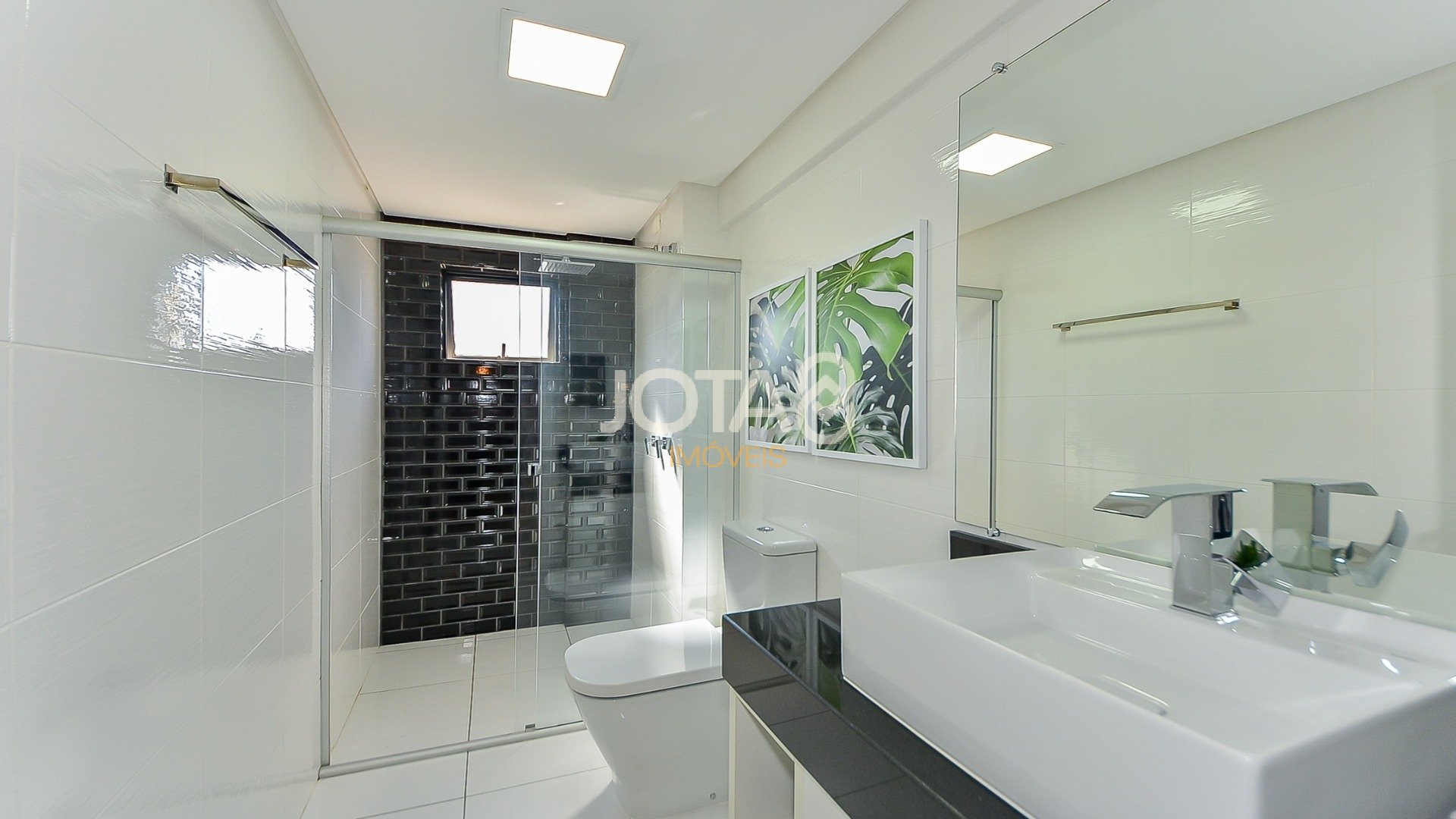 LINDO APARTAMENTO FACE NORTE NO JUVEVÊ !!
