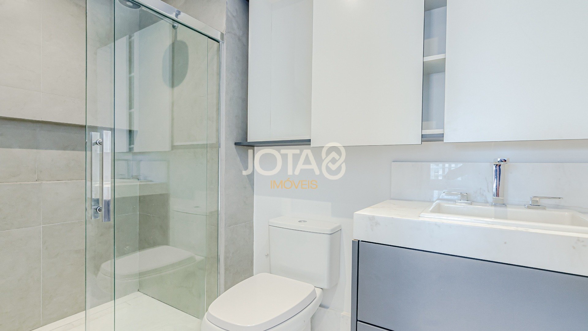 APARTAMENTO NOVO COM 2 QUARTOS E CHURRASQUEIRA NA SACADA