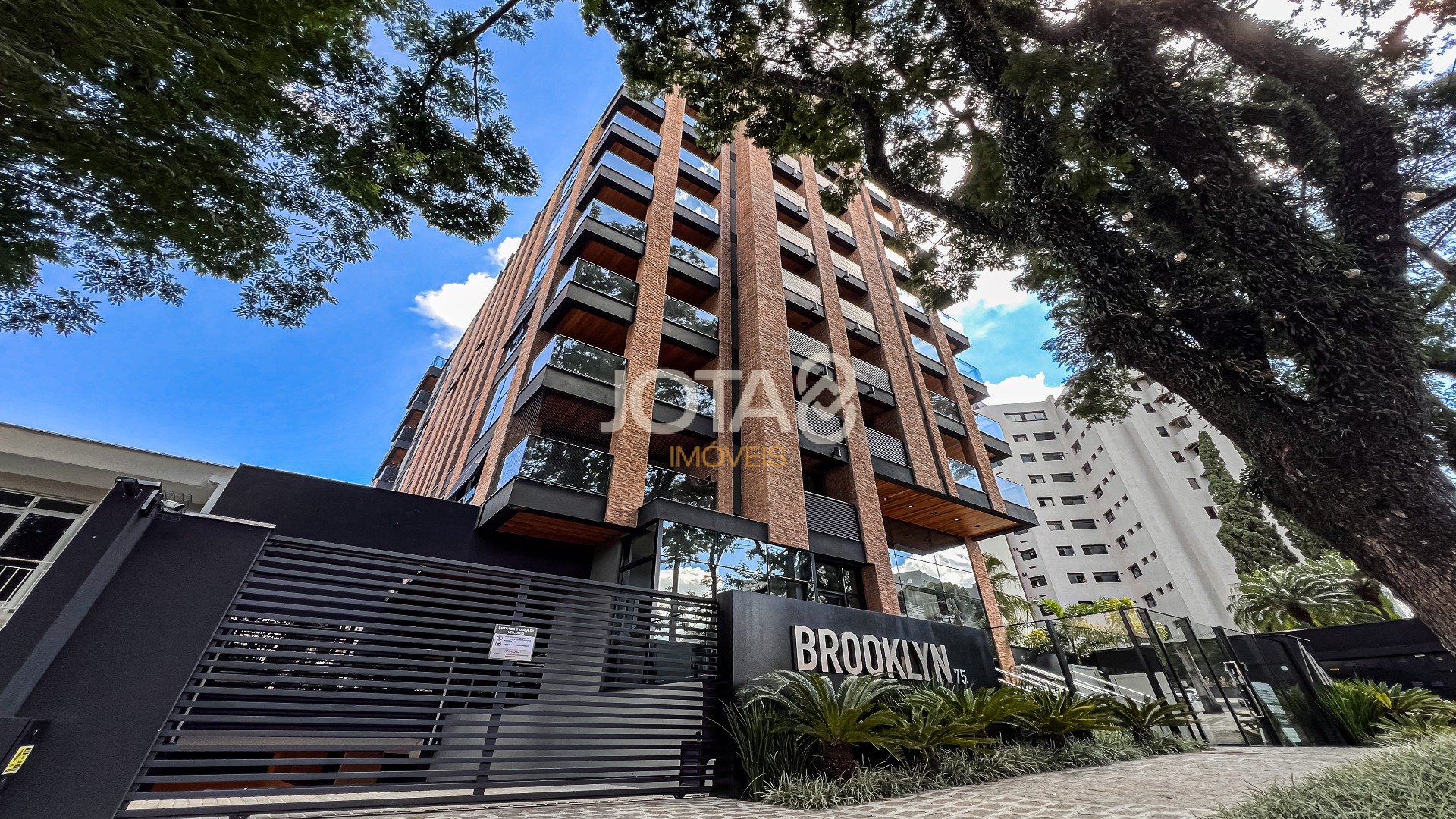 LINDO APARTAMENTO NOVO DE  2 QUARTOS AO LADO DA PRAÇA DA ESPANHA