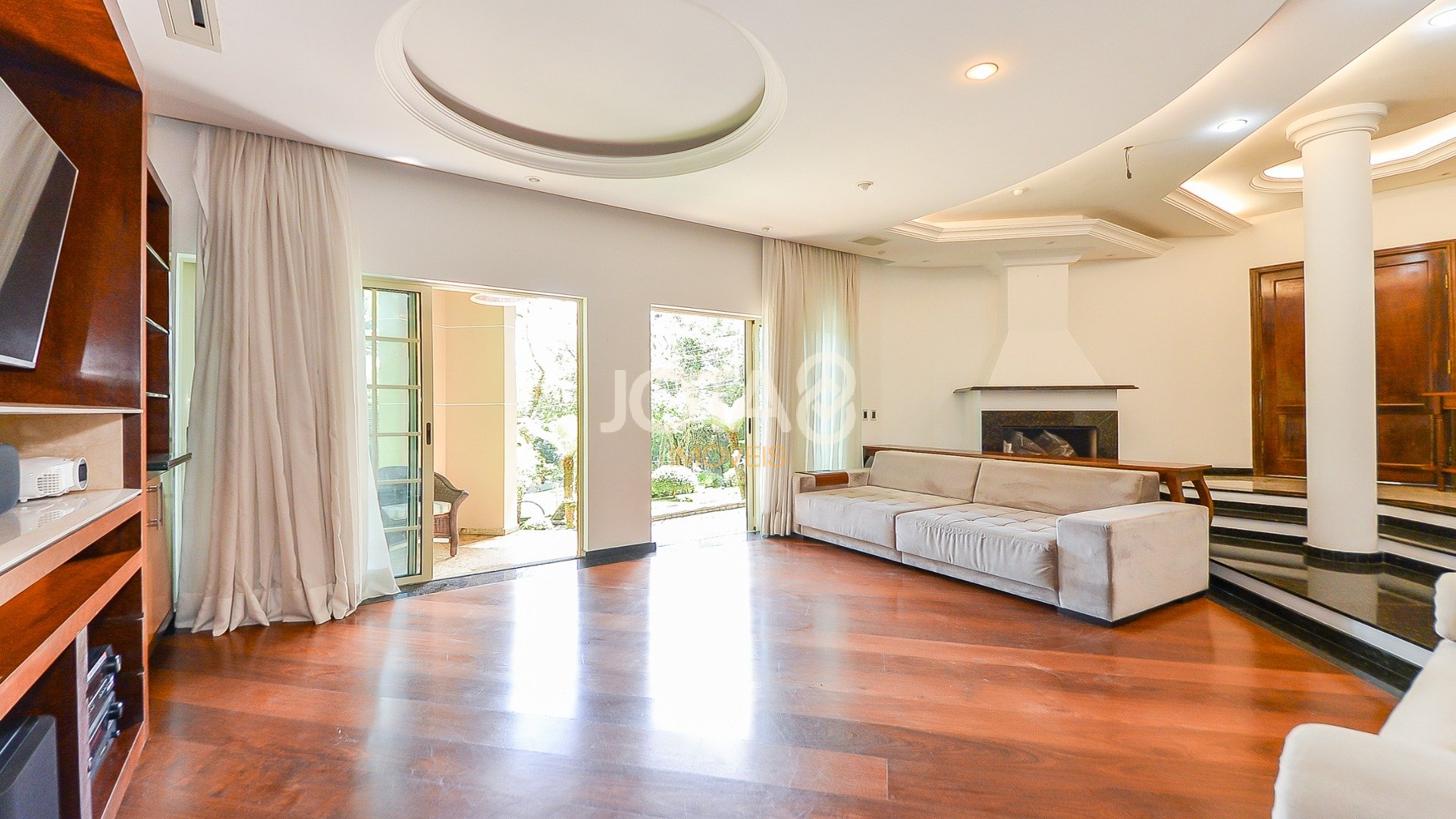 AQUELA SENSAÇÃO DE CASA DE CAMPO A POUCOS MINUTOS DO BATEL!