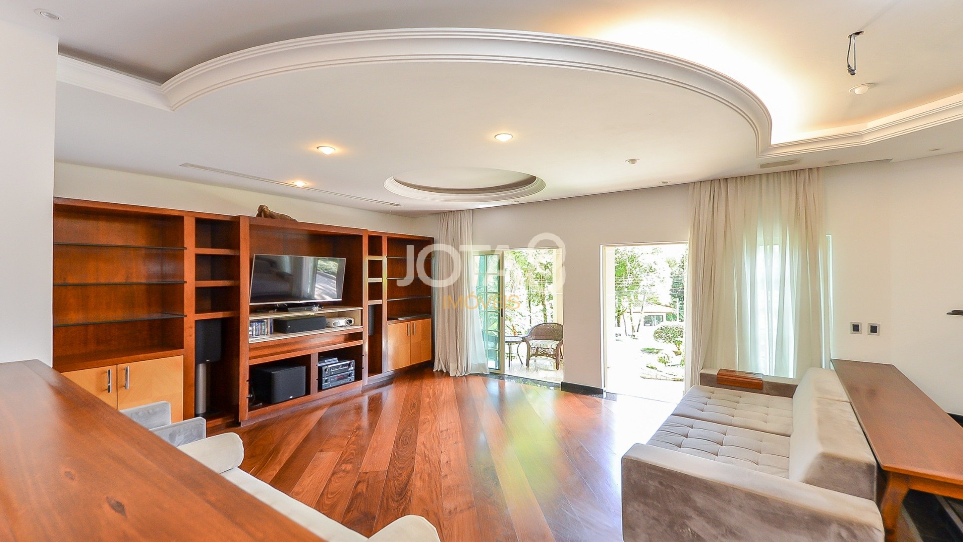 AQUELA SENSAÇÃO DE CASA DE CAMPO A POUCOS MINUTOS DO BATEL!