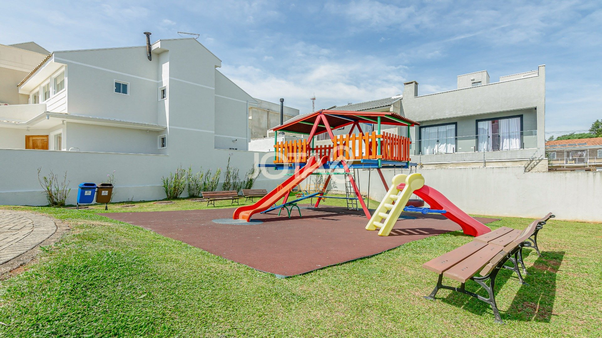 BELÍSSIMA CASA CAMPO COMPRIDO