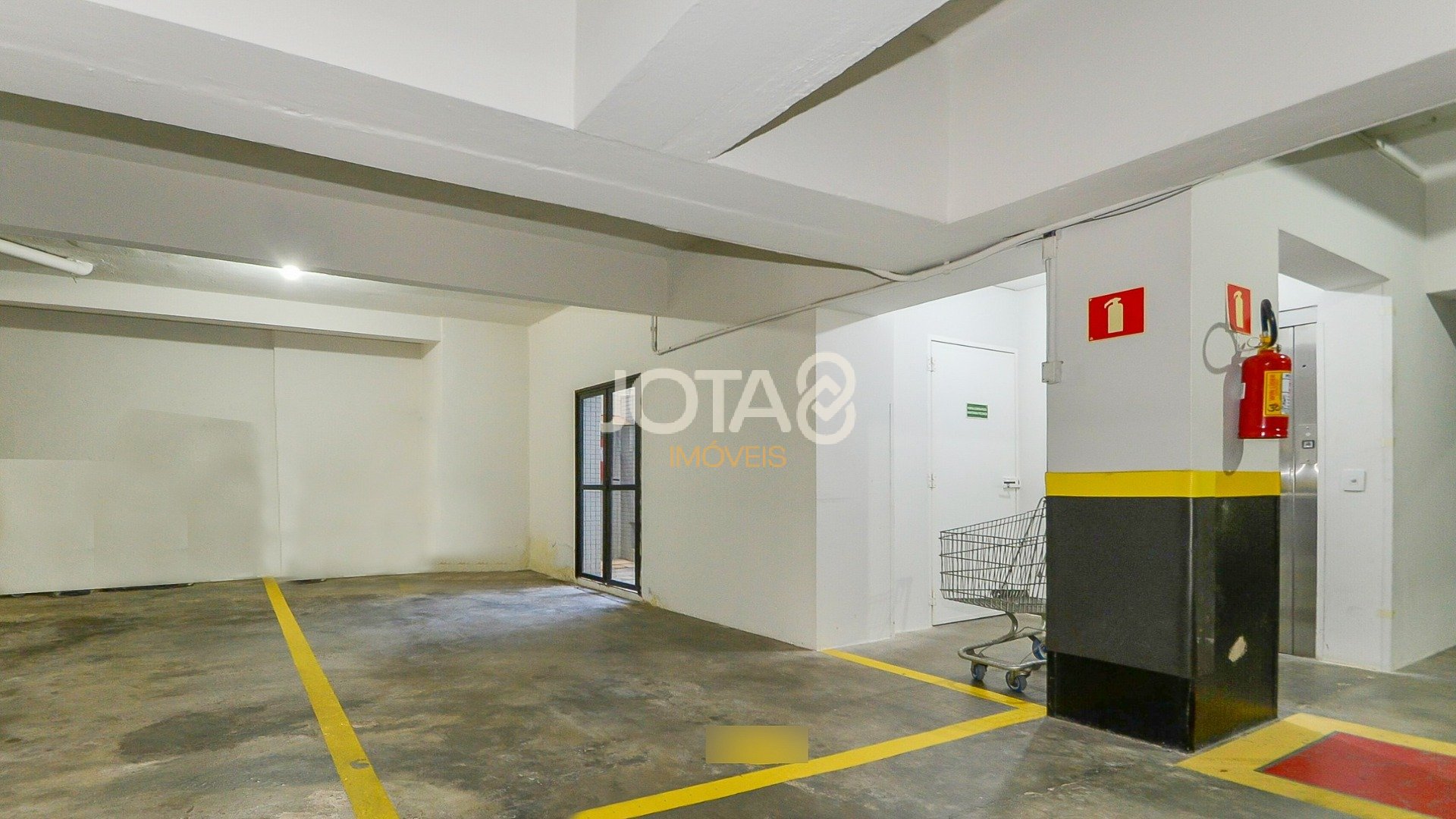 APARTAMENTO 1 POR ANDAR PRÓXIMO AO MUSEU OSCAR NIEMEYER