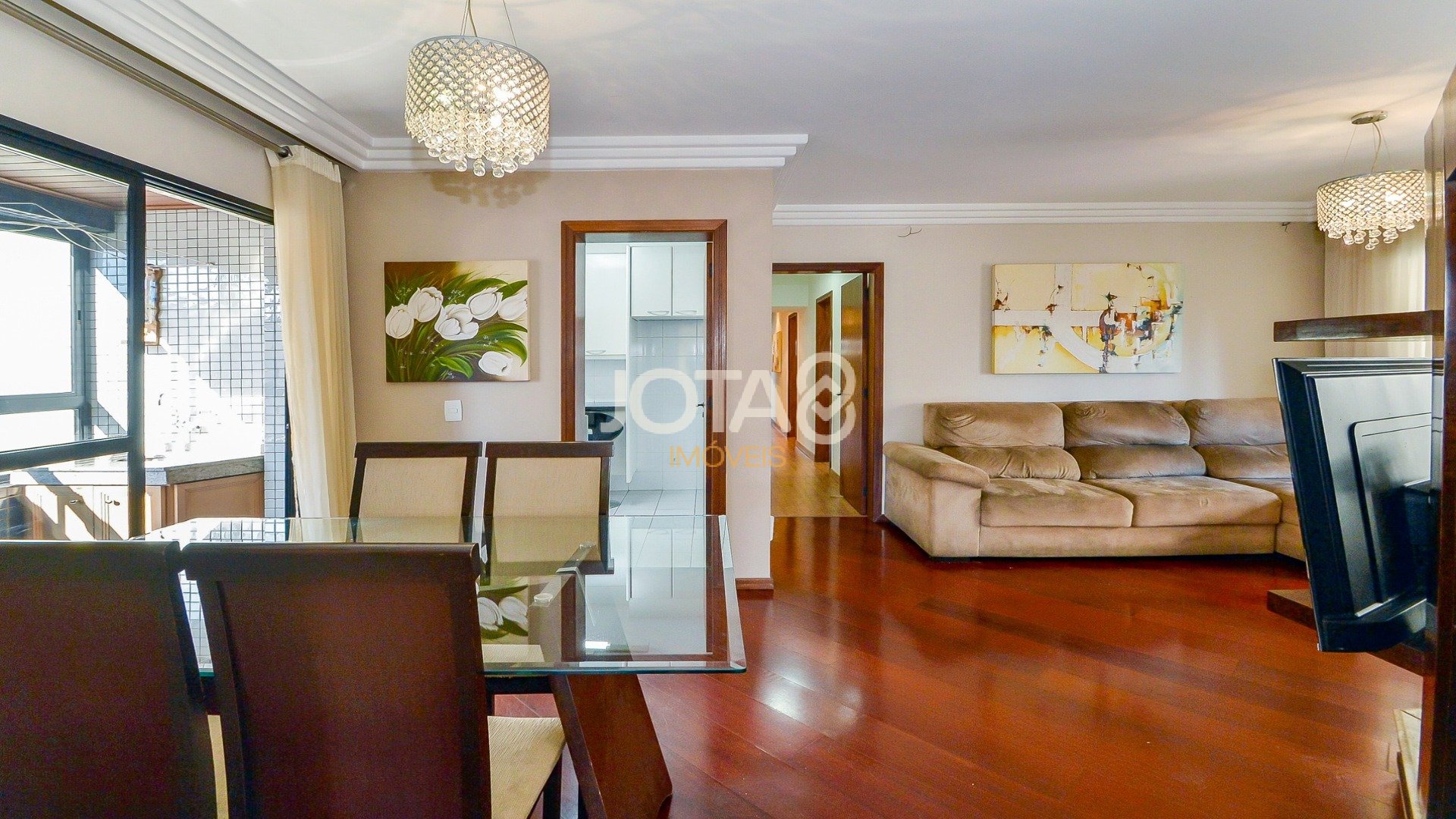 APARTAMENTO 1 POR ANDAR PRÓXIMO AO MUSEU OSCAR NIEMEYER