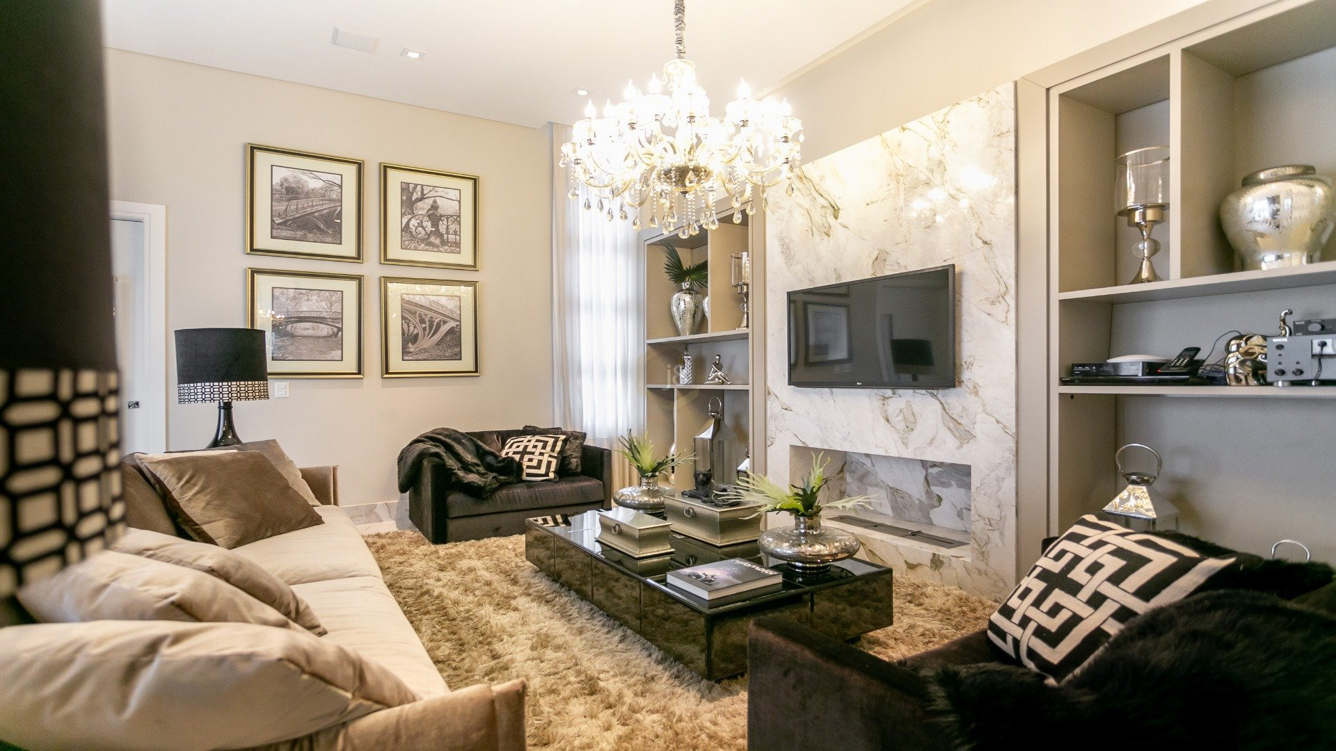 SURPREENDA-SE COM ESTA BELÍSSIMA CASA !!