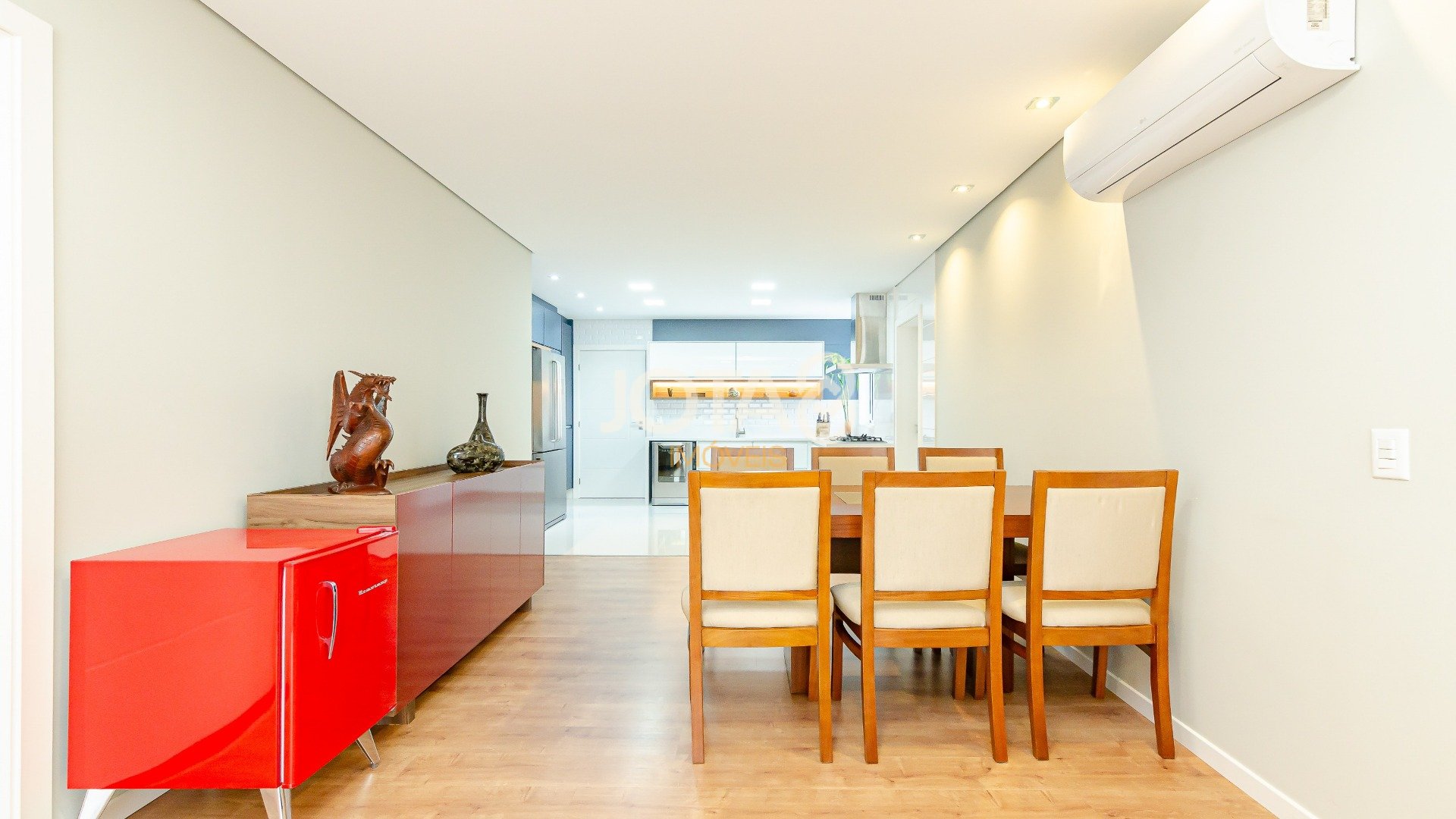 APARTAMENTO 4 QUARTOS, 2 SUÍTES, 2 VAGAS NO JUVEVÊ