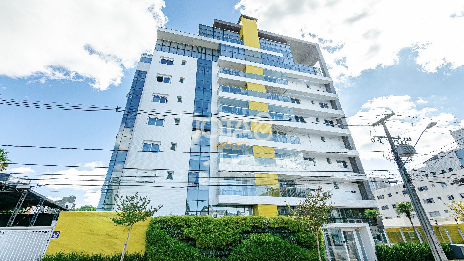 APARTAMENTO 4 QUARTOS, 2 SUÍTES, 2 VAGAS NO JUVEVÊ