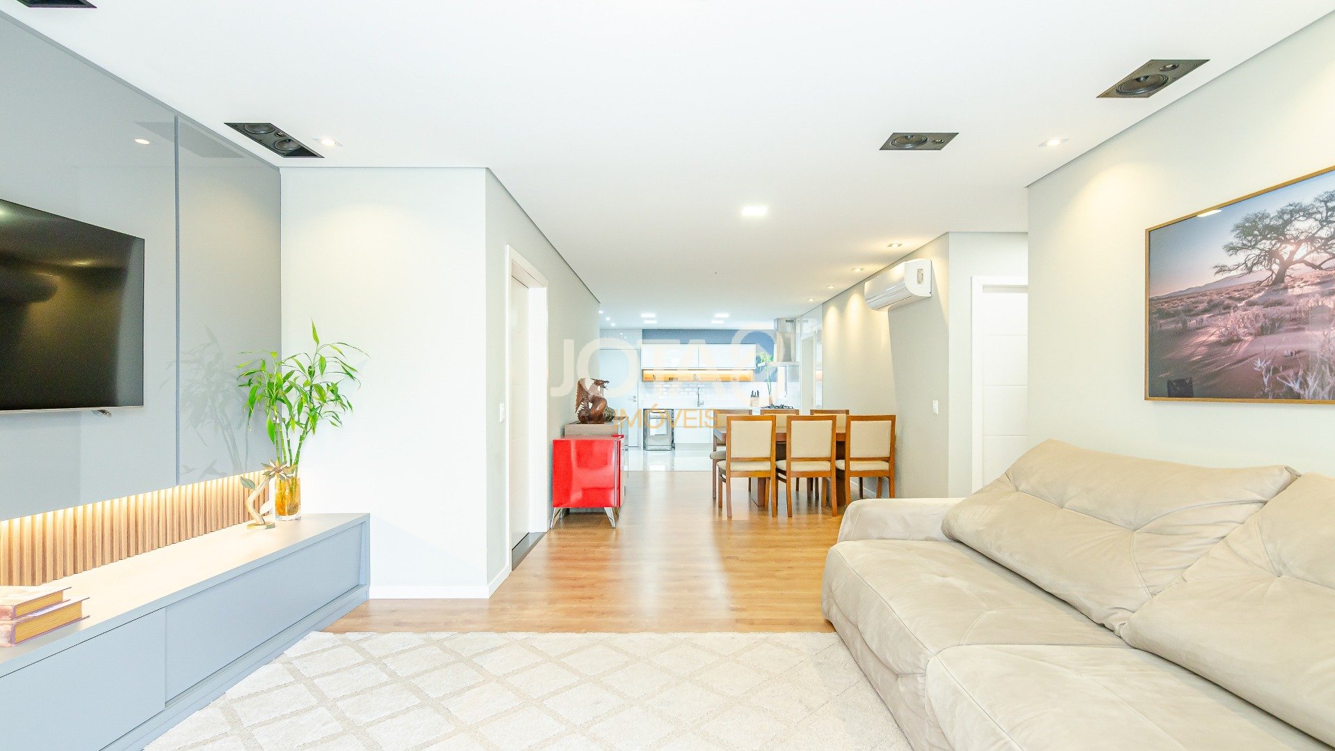 APARTAMENTO 4 QUARTOS, 2 SUÍTES, 2 VAGAS NO JUVEVÊ
