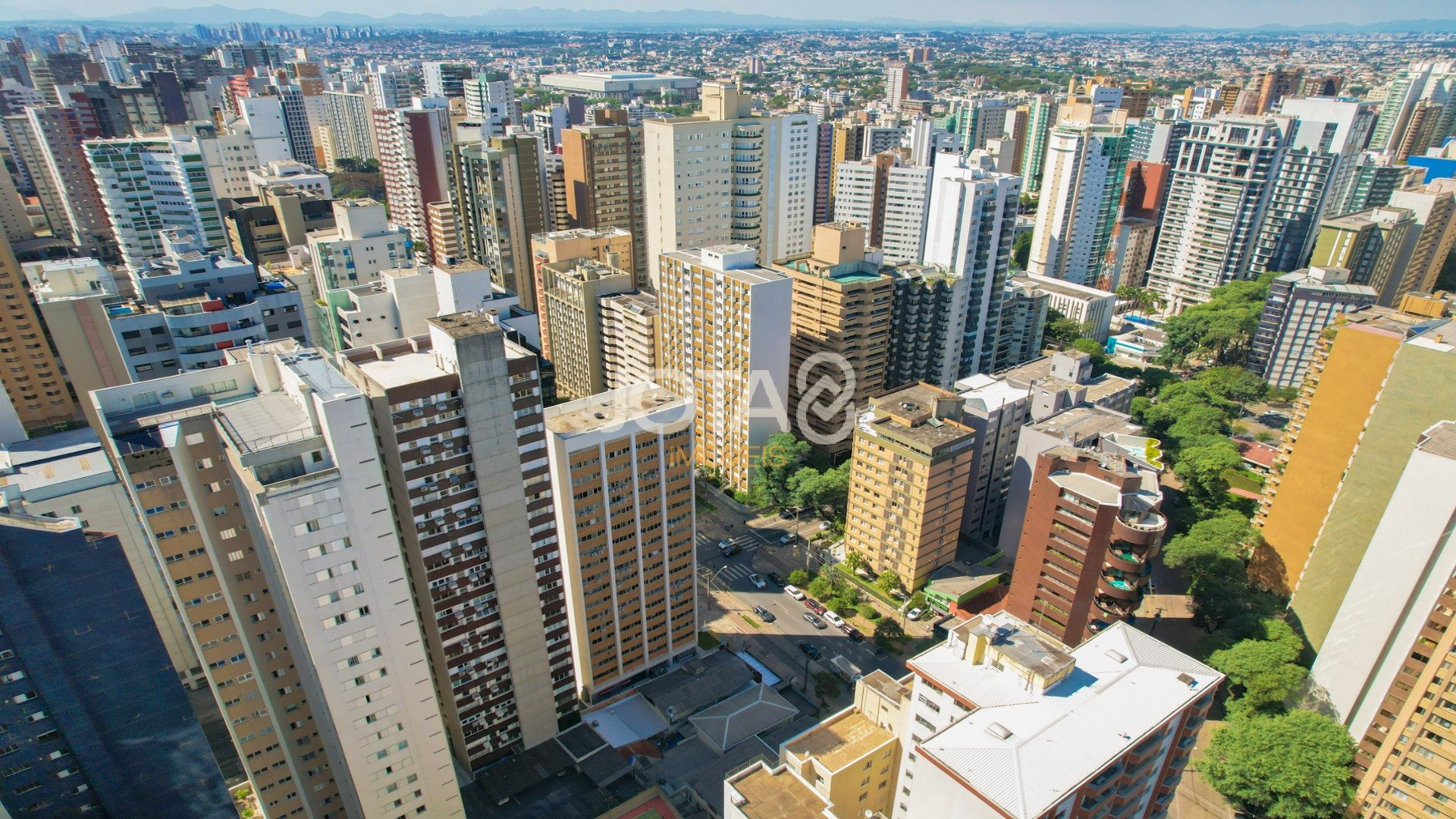 TERRENO ÚNICO PARA EMPREENDIMENTOS!
