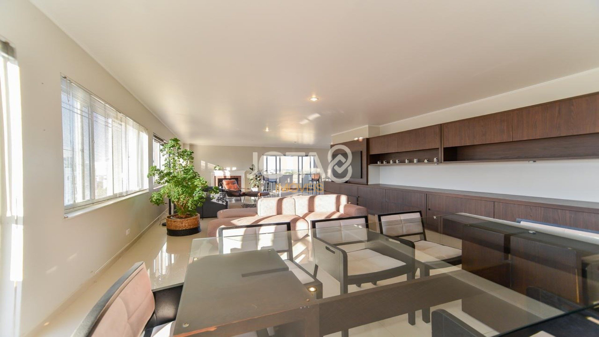 APARTAMENTO 4 QUARTOS ÁGUA VERDE