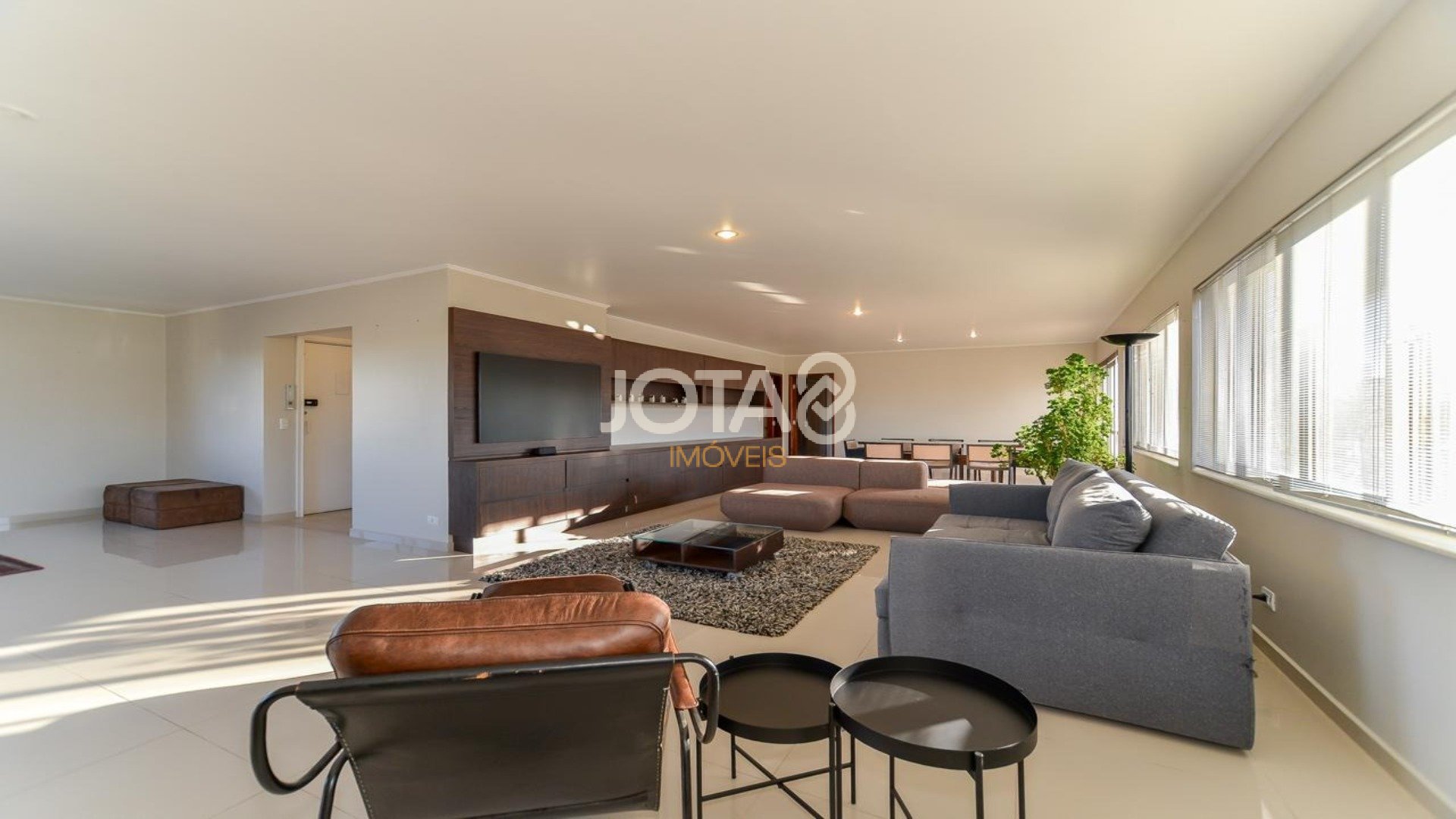 APARTAMENTO 4 QUARTOS ÁGUA VERDE