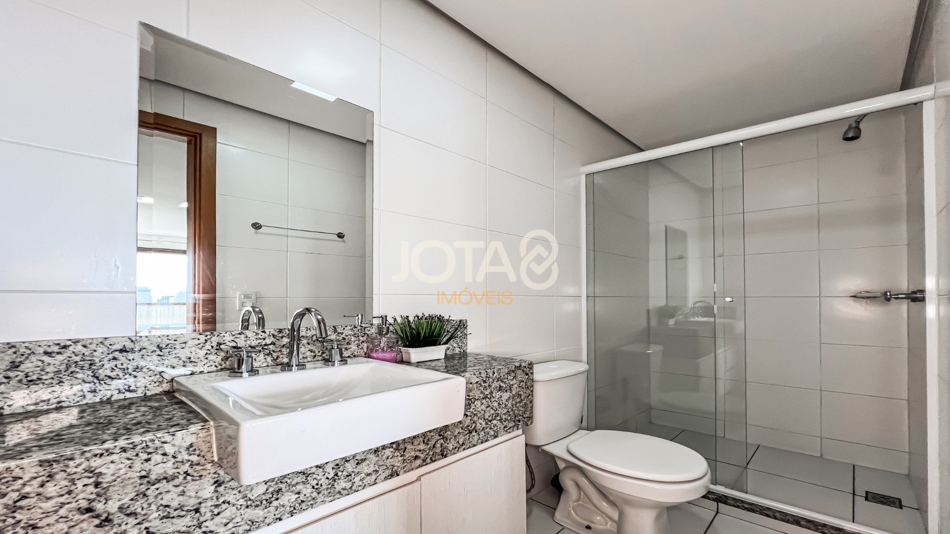 APARTAMENTO DUPLEX CENTRO EM CONDOMÍNIO CLUBE LIFESPACE ESTAÇÃO
