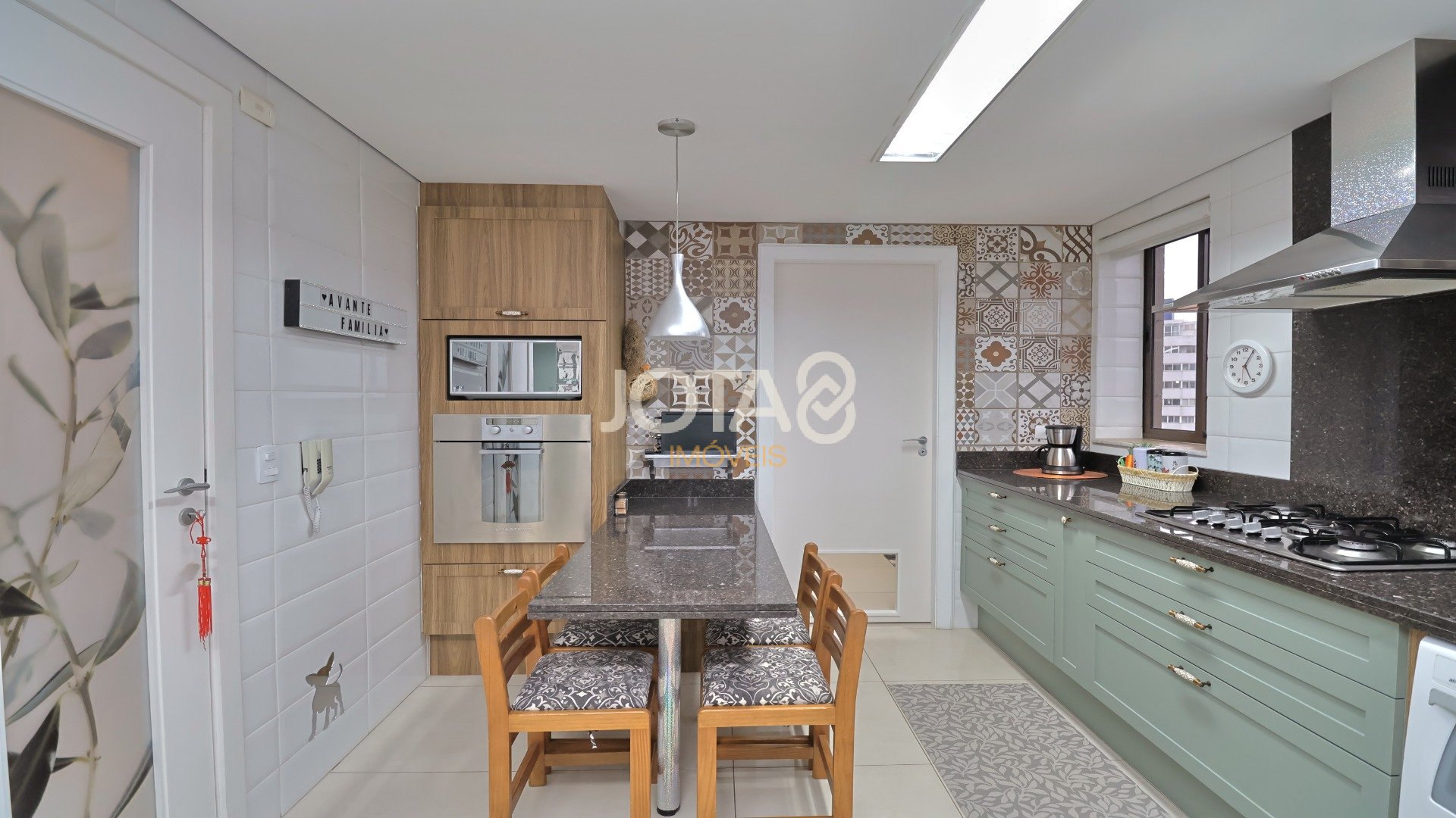 DUPLEX NO EDIFÍCIO GIARDINO D' ITÁLIA NO SEMINÁRIO