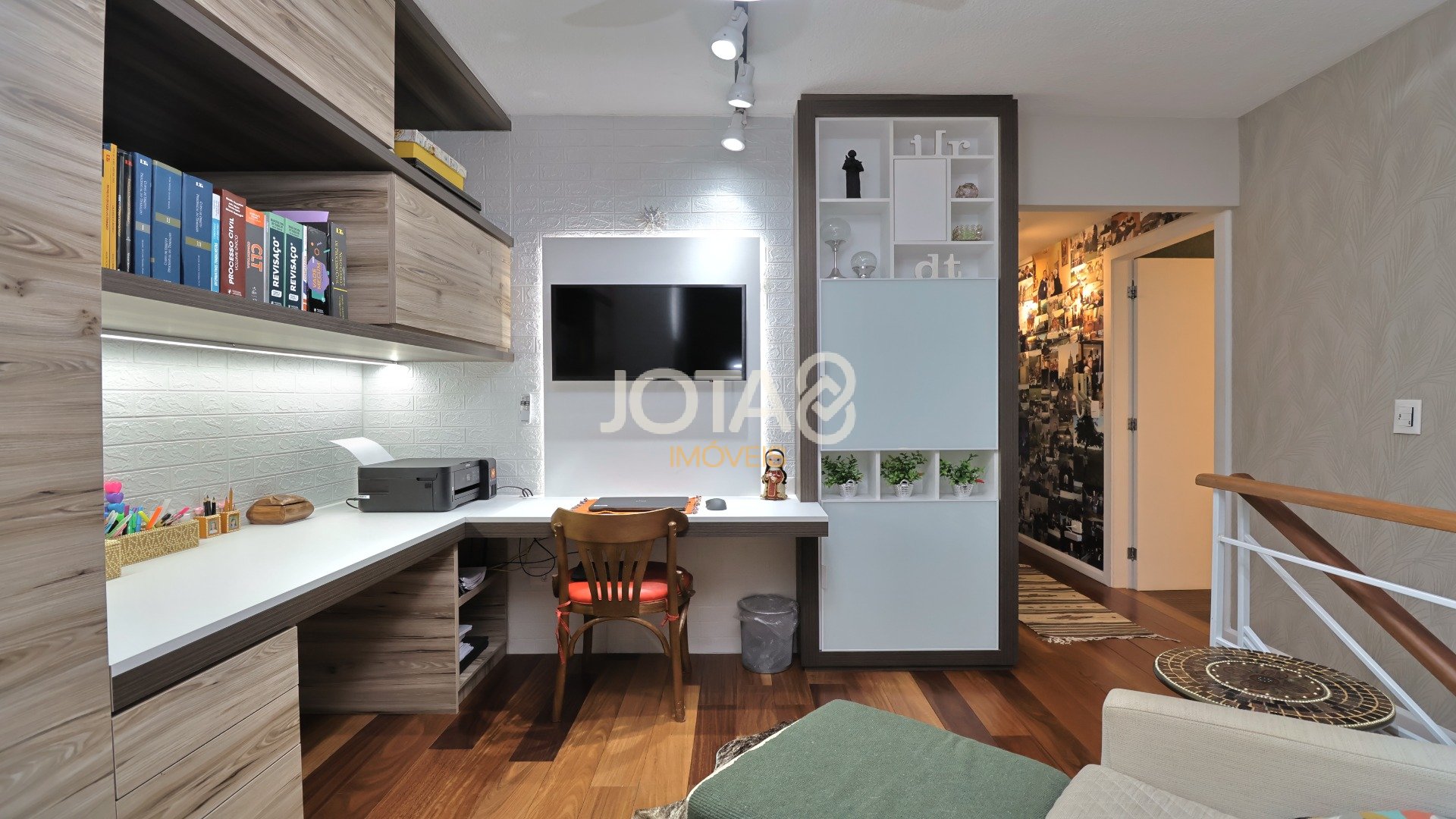 DUPLEX NO EDIFÍCIO GIARDINO D' ITÁLIA NO SEMINÁRIO
