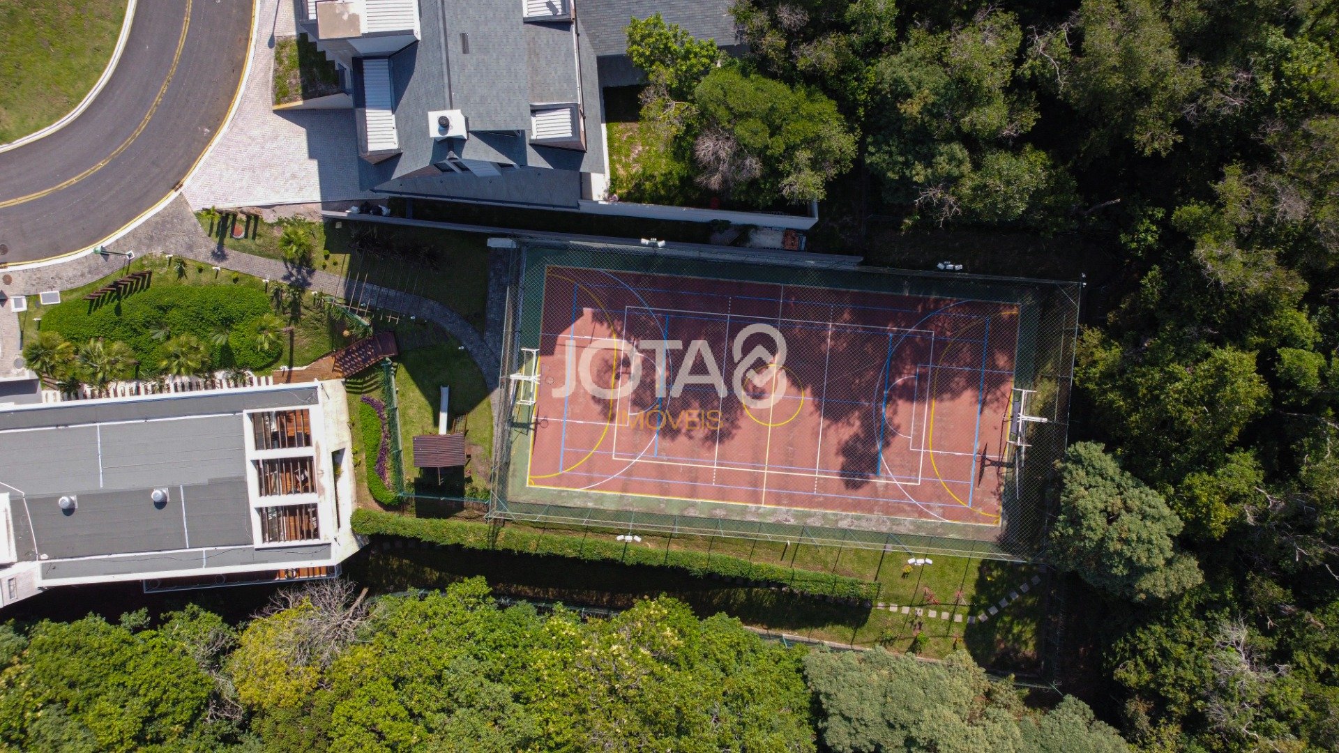 TERRENO À VENDA EM CONDOMÍNIO FECHADO EVERGREEN - 452M²
