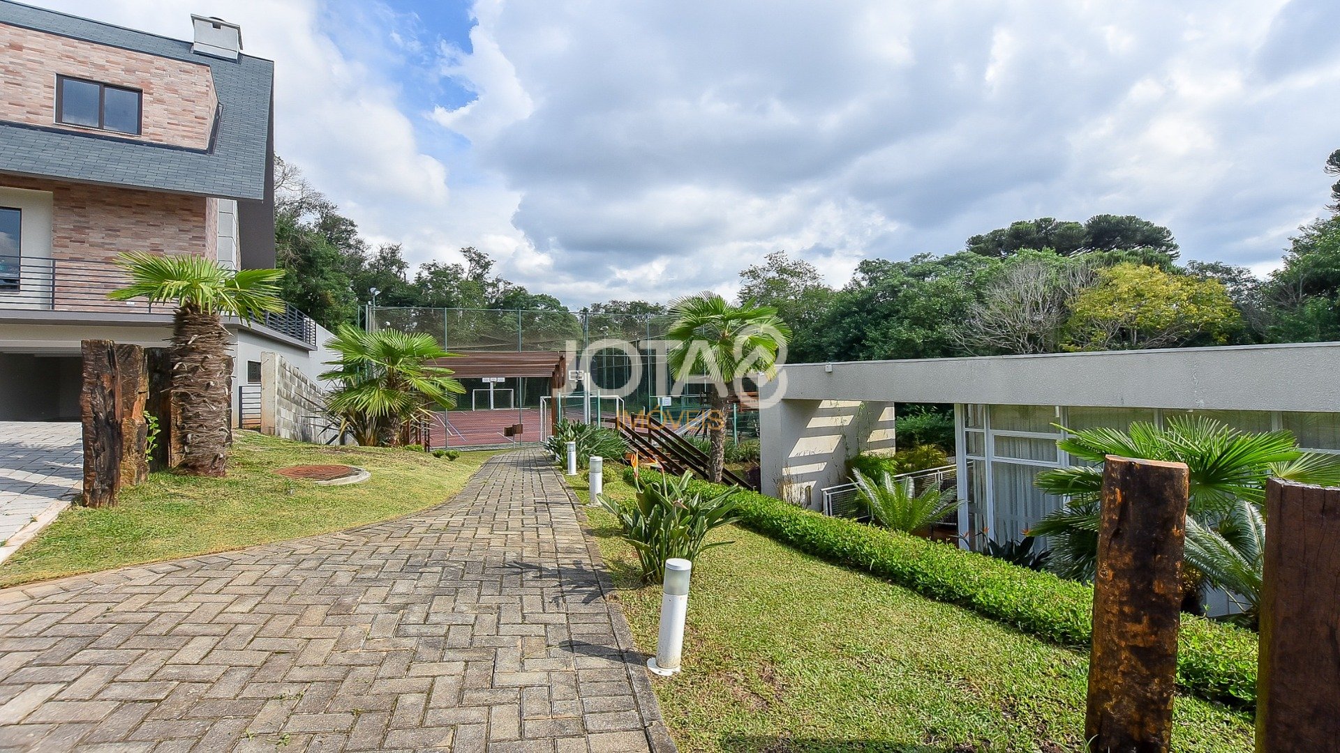 TERRENO À VENDA EM CONDOMÍNIO FECHADO EVERGREEN - 452M²
