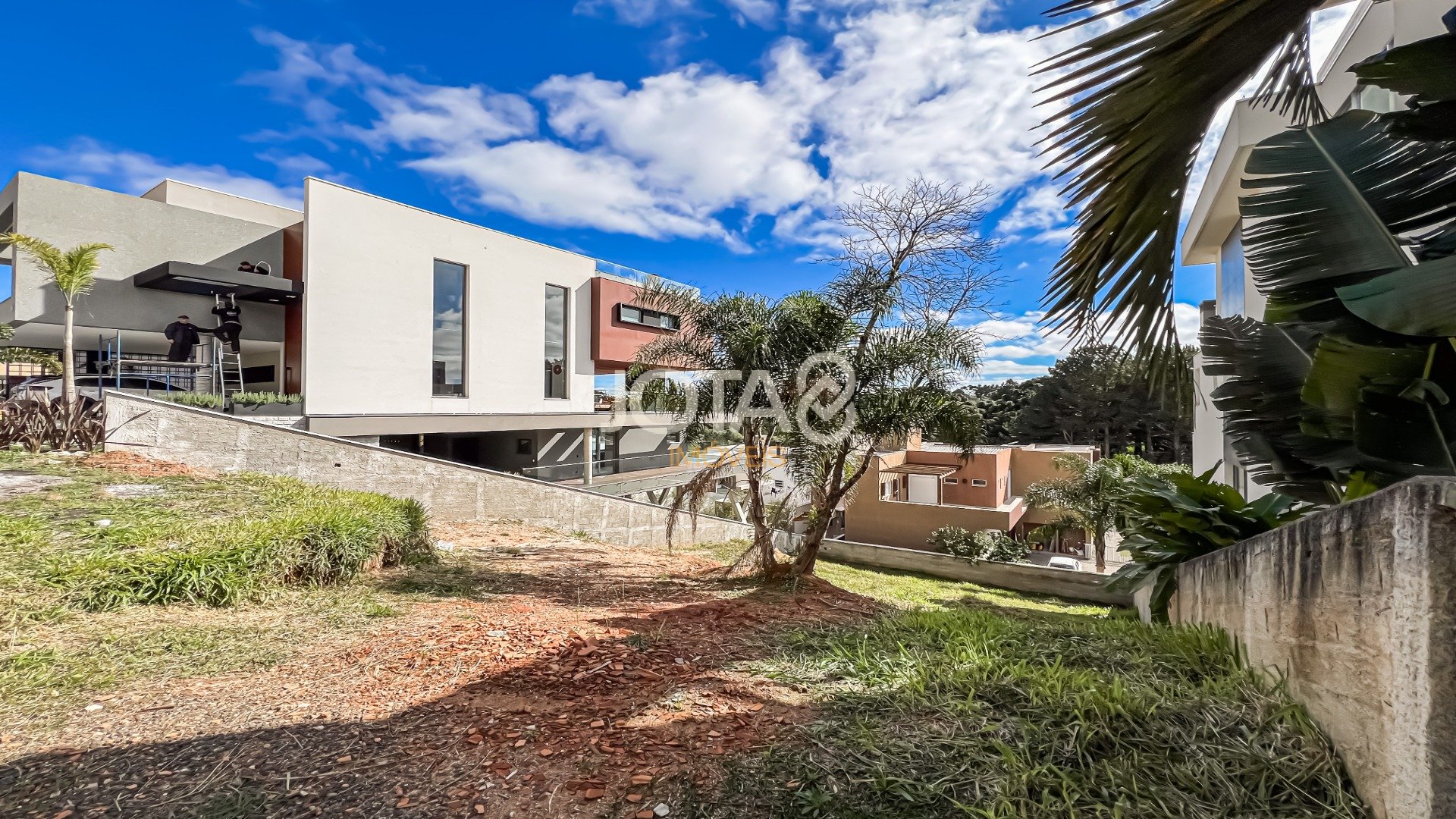 TERRENO À VENDA EM CONDOMÍNIO FECHADO EVERGREEN - 452M²