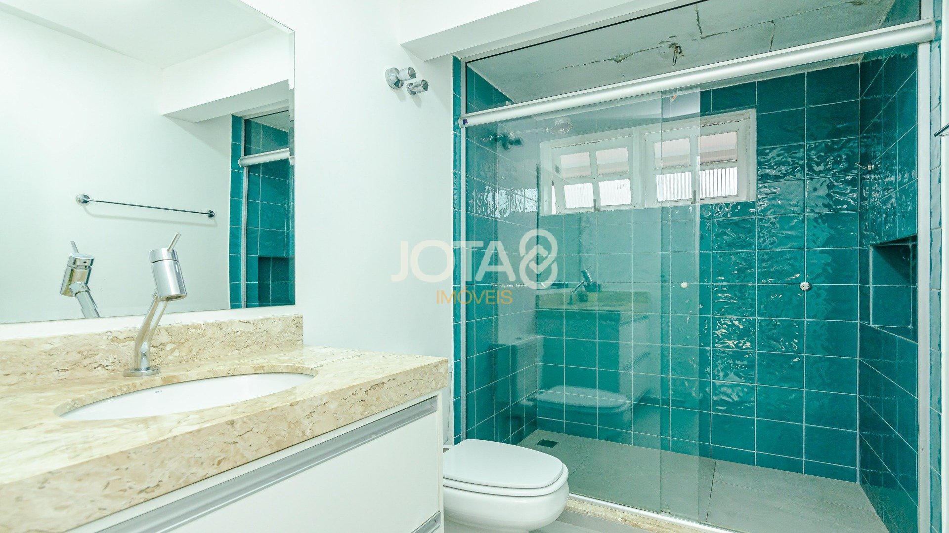 SOBRADO COM 4 QUARTOS, HOME OFFICE E ÁTICO NO SANTO INÁCIO