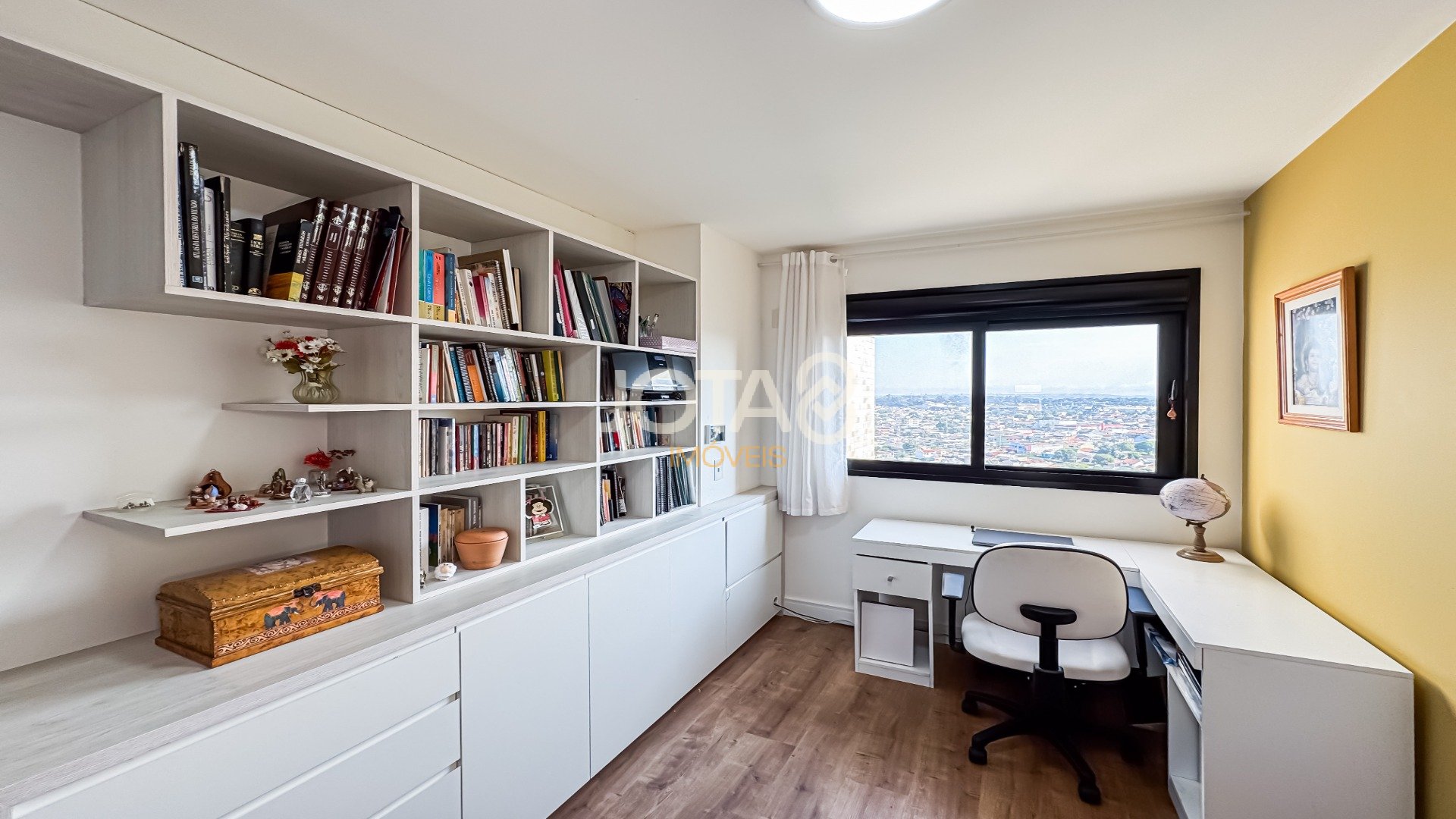 VIEW ECOVILLE - BOM GOSTO COM AMPLA VISTA