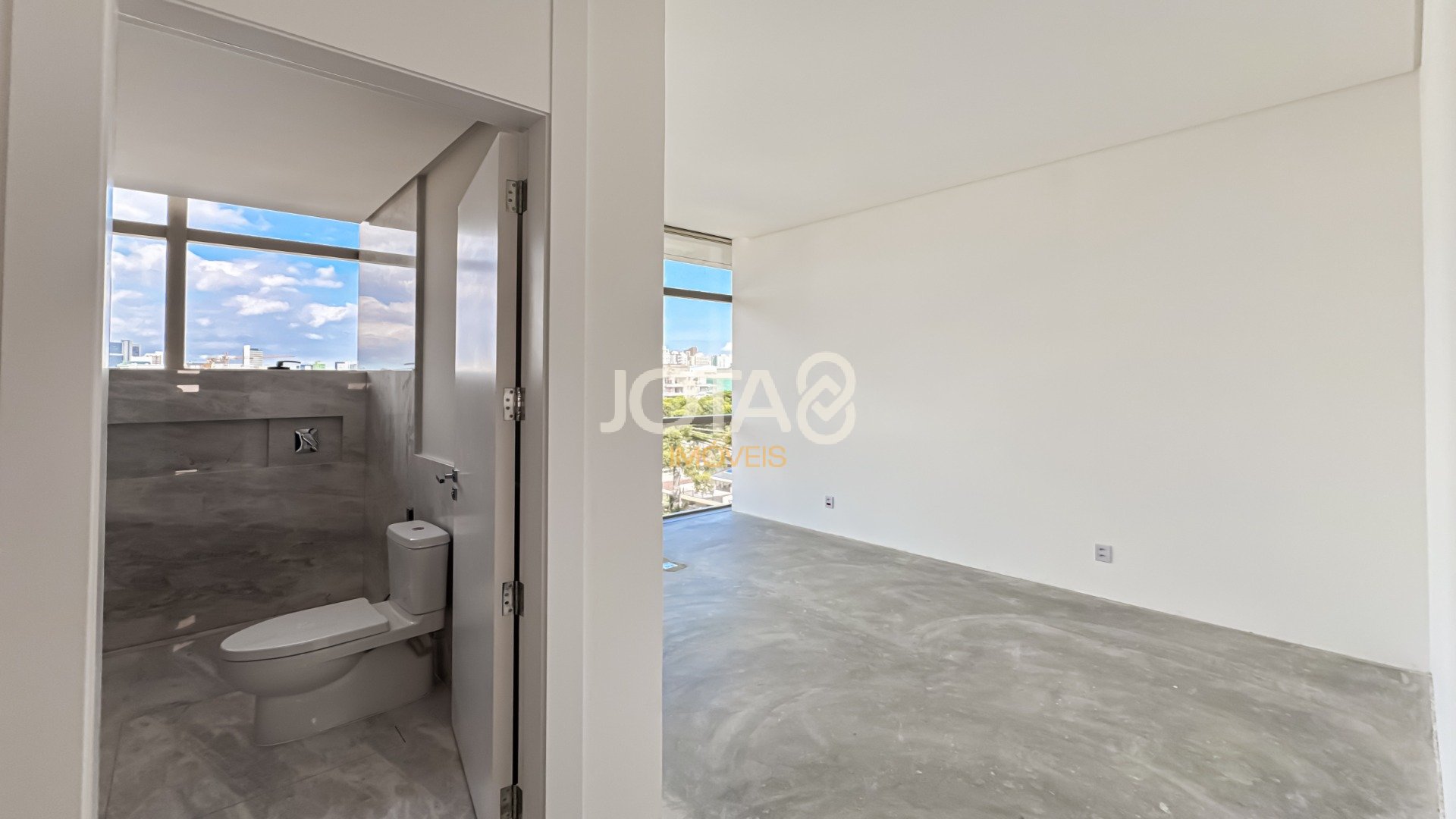 COBERTURA DUPLEX NOVA NO BATEL COM 04 SUITES - REVENDA HANAMI