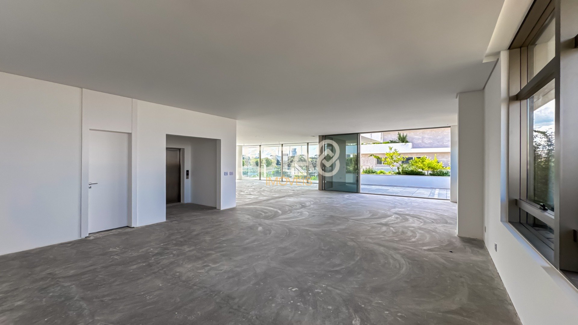COBERTURA DUPLEX NOVA NO BATEL COM 04 SUITES - REVENDA HANAMI