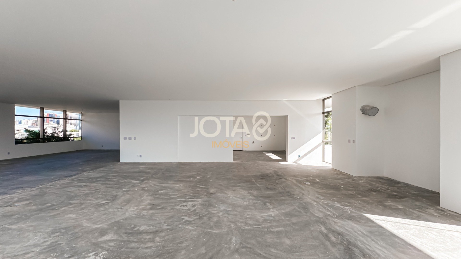 COBERTURA DUPLEX NOVA NO BATEL COM 04 SUITES - REVENDA HANAMI