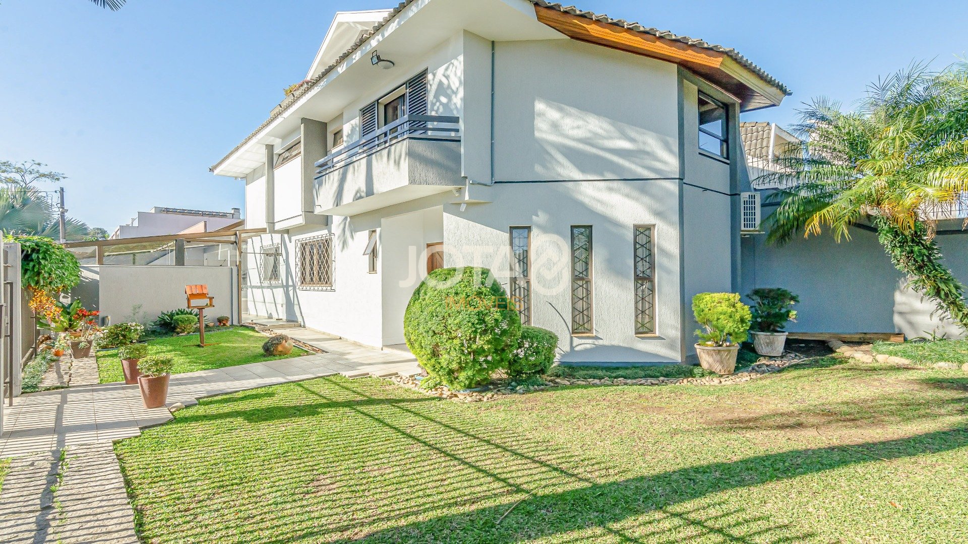 CASA RESIDENCIAL COMERCIAL NO JARDIM DAS AMÉRICAS