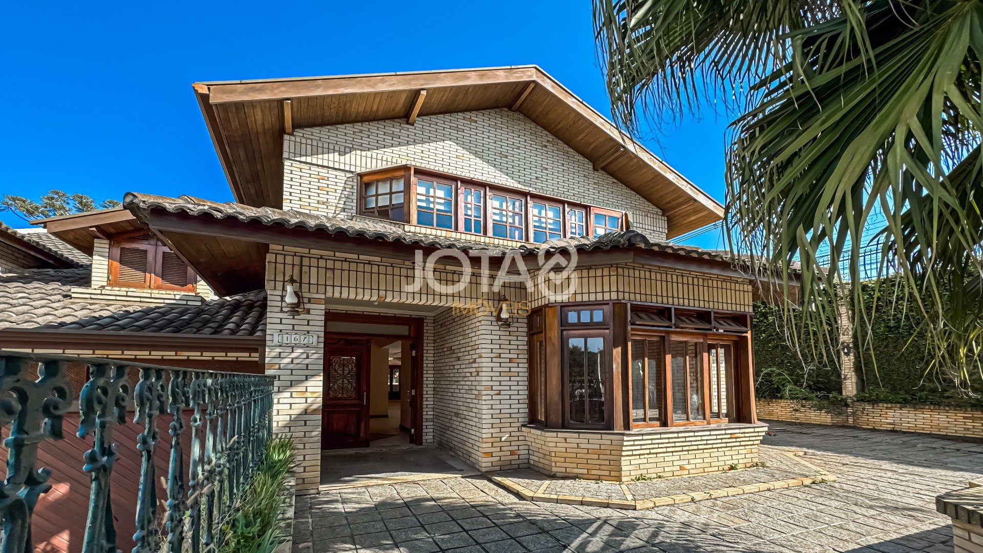 CASA EM CONDOMINIO  PORTAL DO BARIGUY