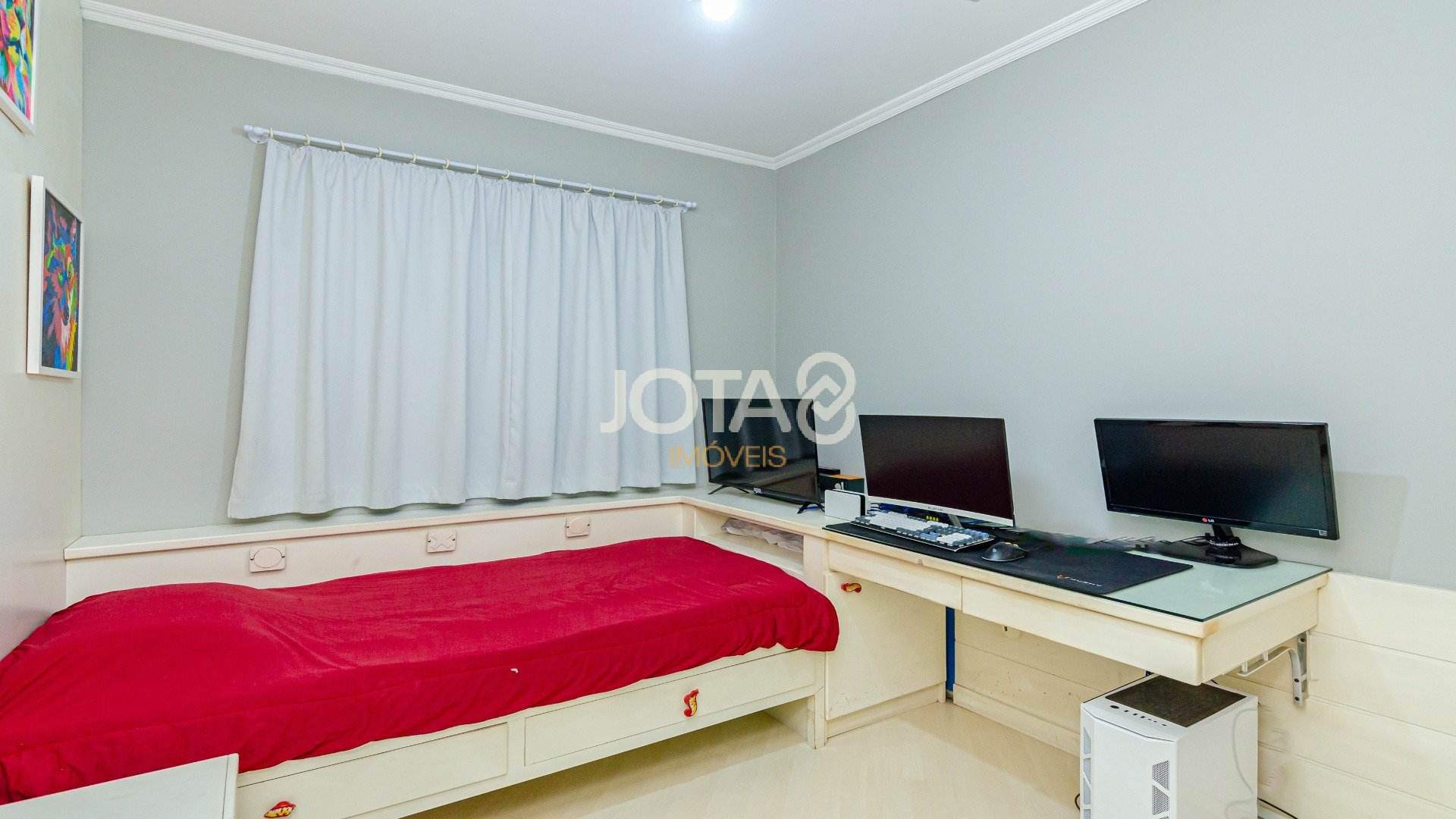 APARTAMENTO COM 3 SUÍTES E 2 VAGAS NO ÁGUA VERDE