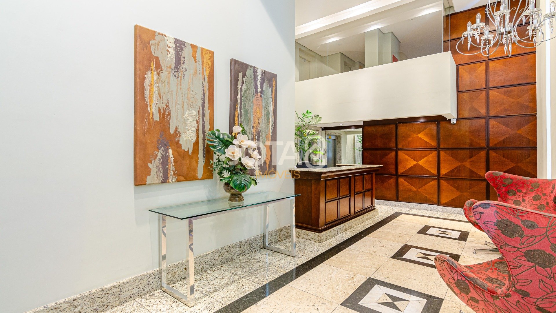 APARTAMENTO COM 3 SUÍTES E 2 VAGAS NO ÁGUA VERDE