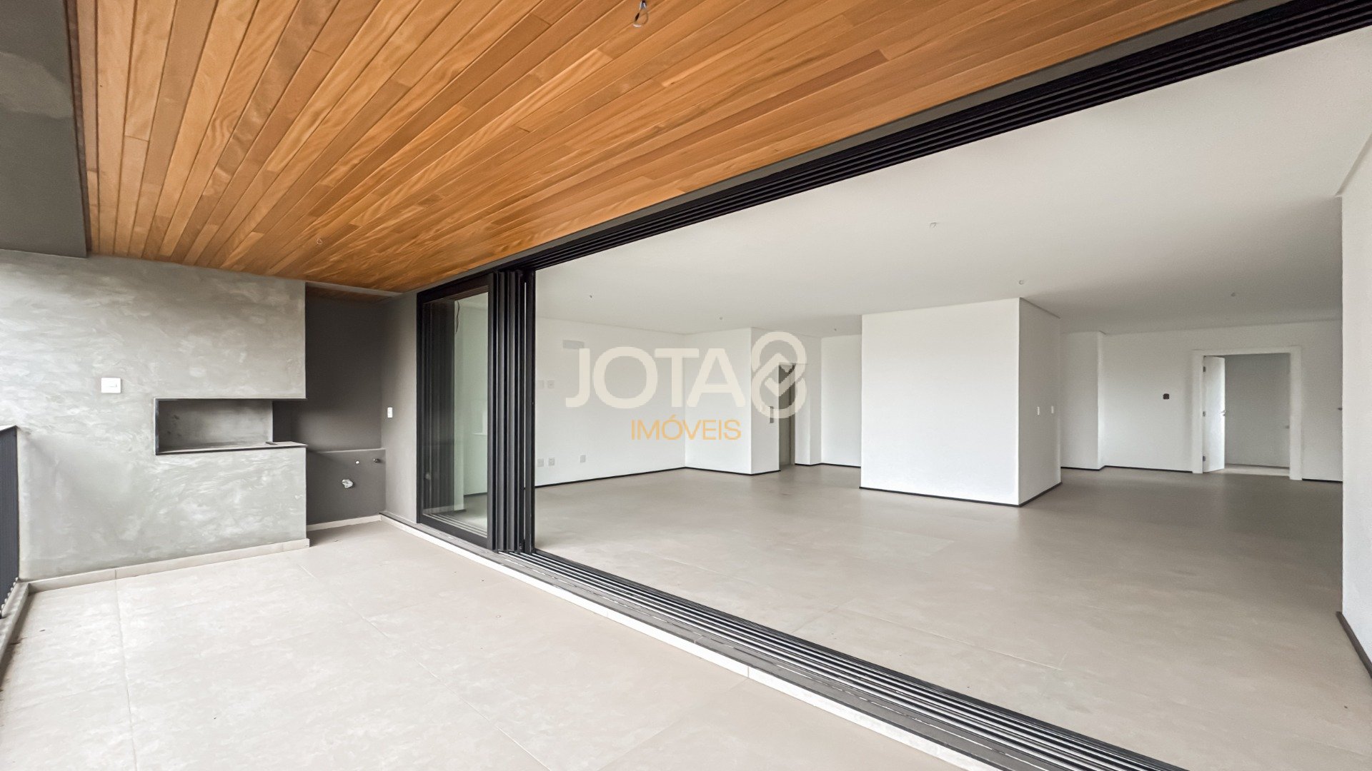 APARTAMENTO DE ALTO PADRÃO COM 3 SUÍTES NO JUVEVÊ!!