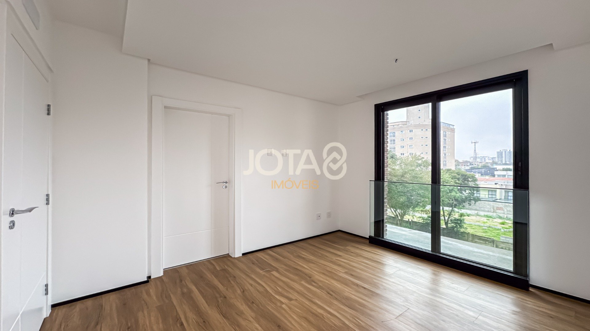 APARTAMENTO DE ALTO PADRÃO COM 3 SUÍTES NO JUVEVÊ!!