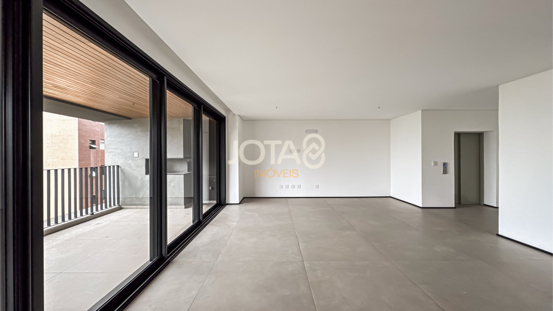 APARTAMENTO DE ALTO PADRÃO COM 3 SUÍTES NO JUVEVÊ!!
