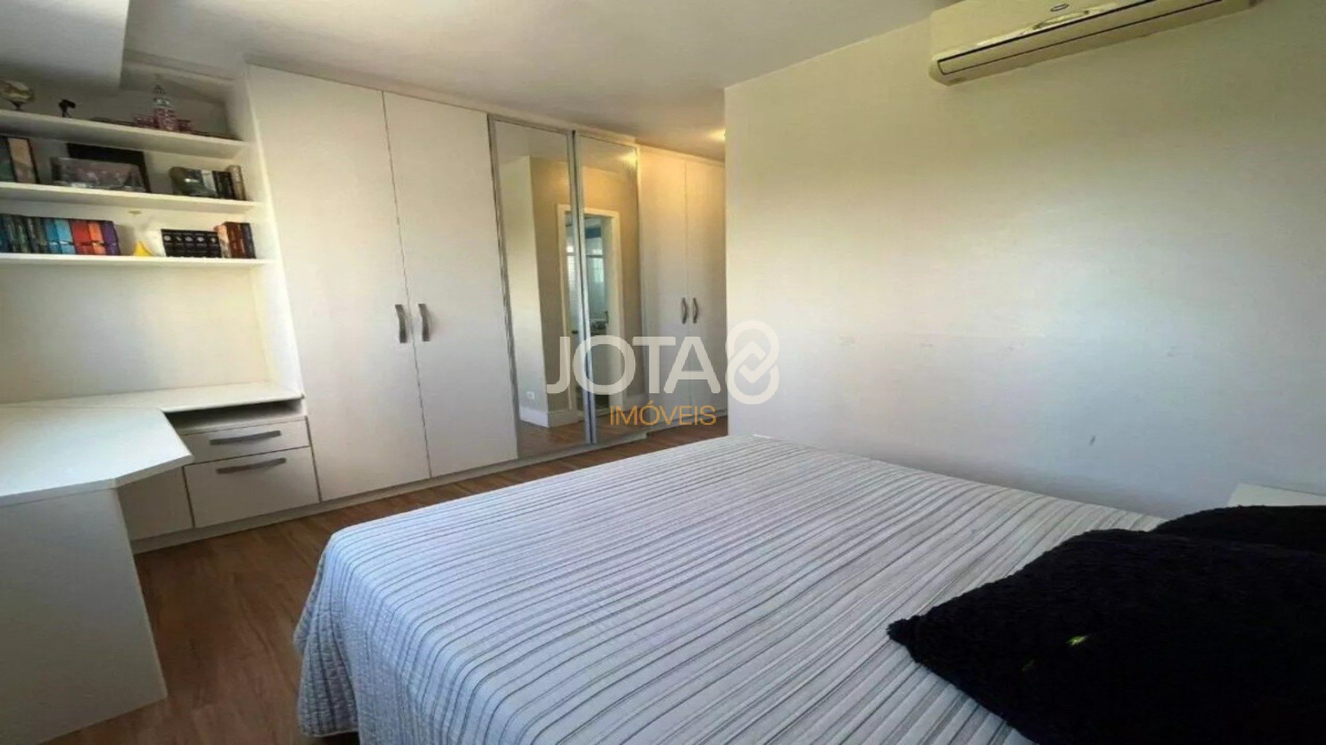 APARTAMENTO 3 SUÍTES E 3 VAGAS POTY LAZZAROTO NO ECOVILLE!