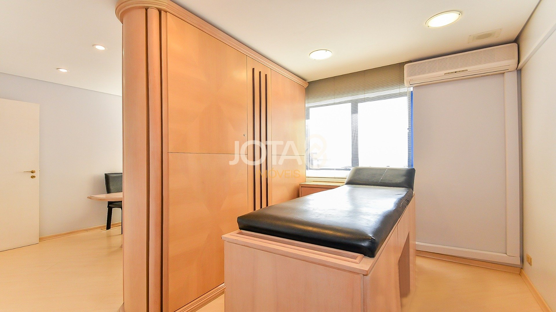 SALA COMERCIAL NO WEST CENTER, BIGORRILHO!
