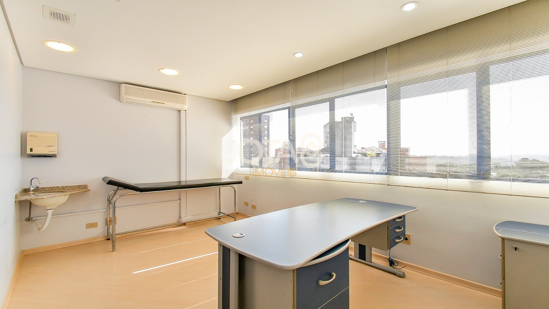 SALA COMERCIAL NO WEST CENTER, BIGORRILHO!