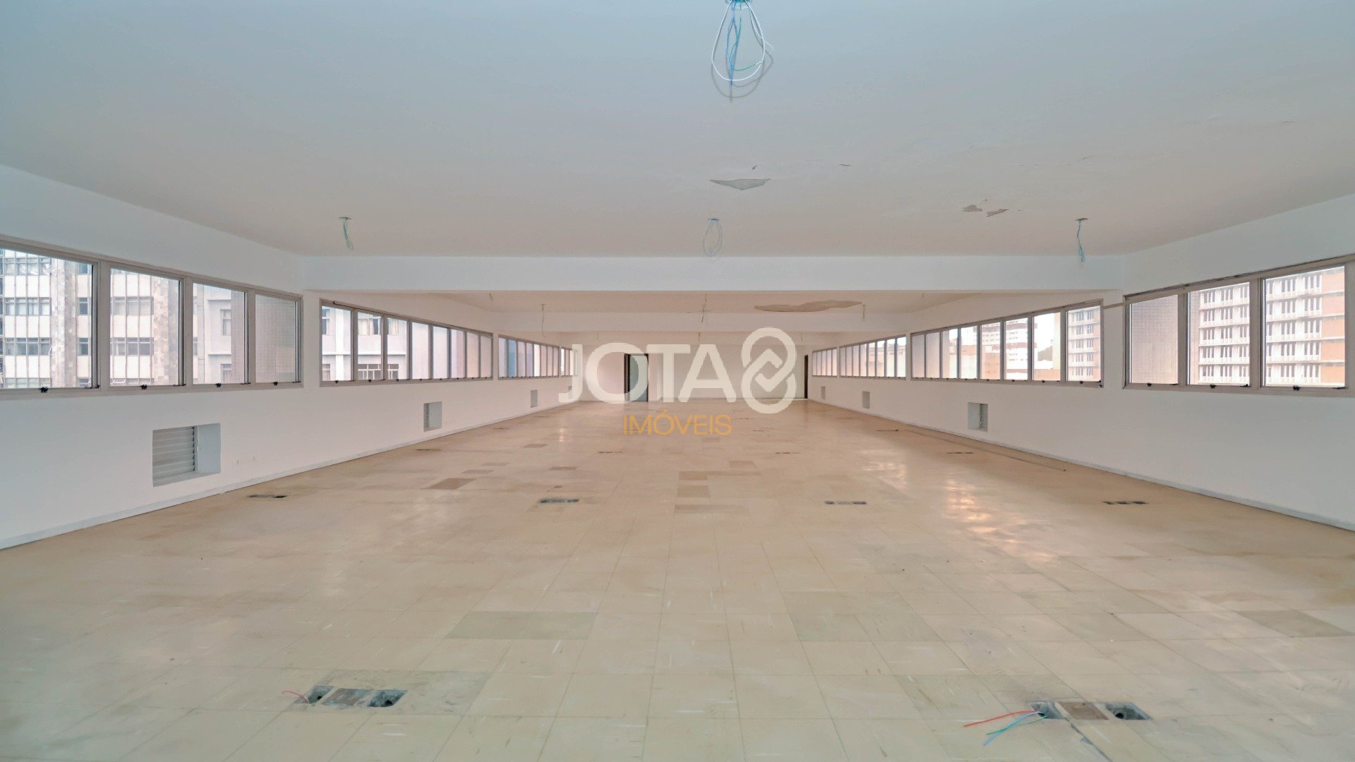 LAJE COMERCIAL NO CENTRO