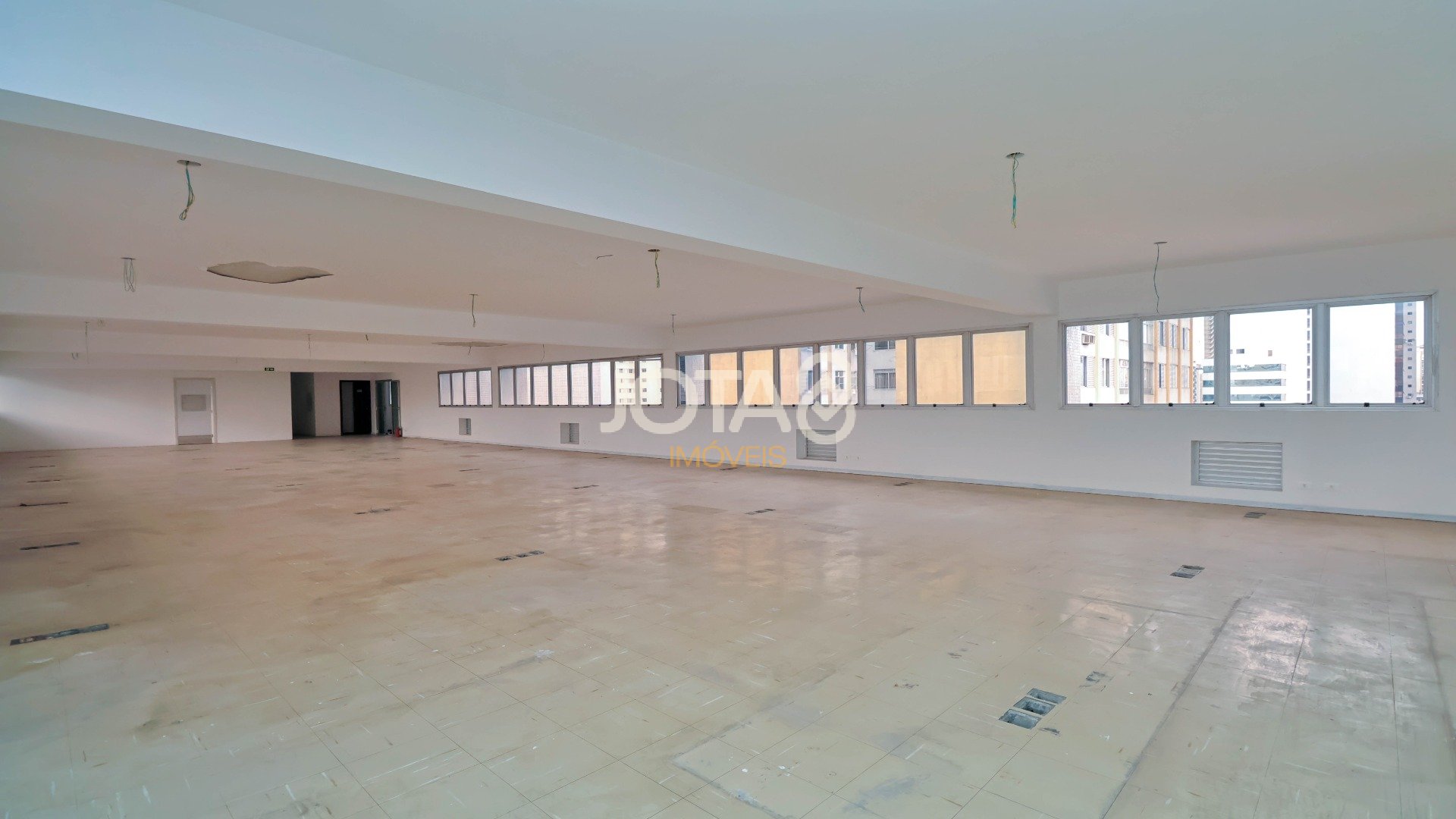 LAJE COMERCIAL NO CENTRO